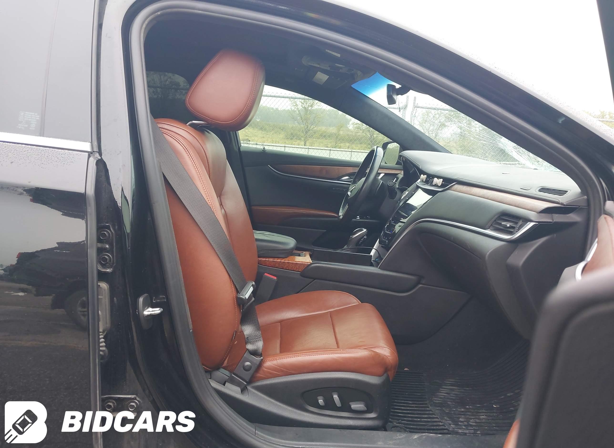 2018 Cadillac XTS, Luxury