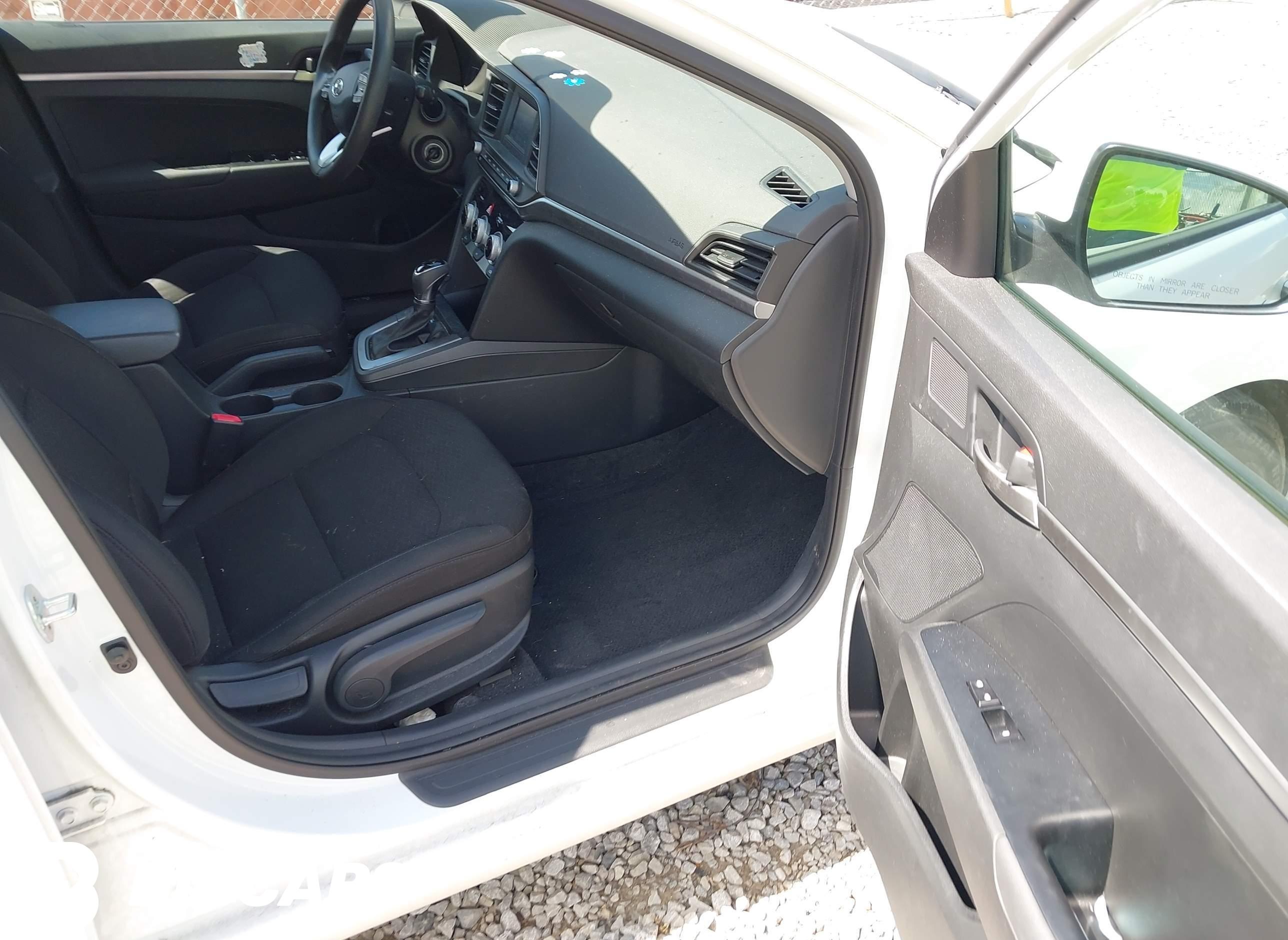 2019 Hyundai Elantra, SE