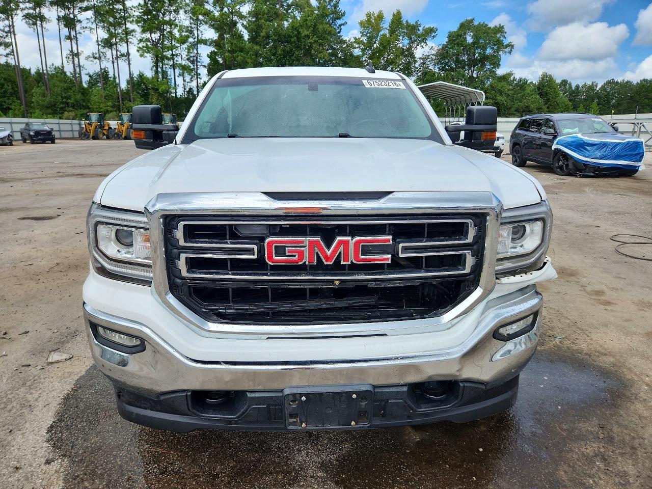 2017 GMC Sierra, K1500 Sle