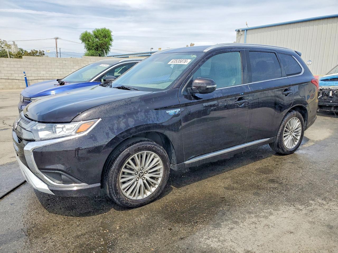 2022 Mitsubishi Outlander, Sel