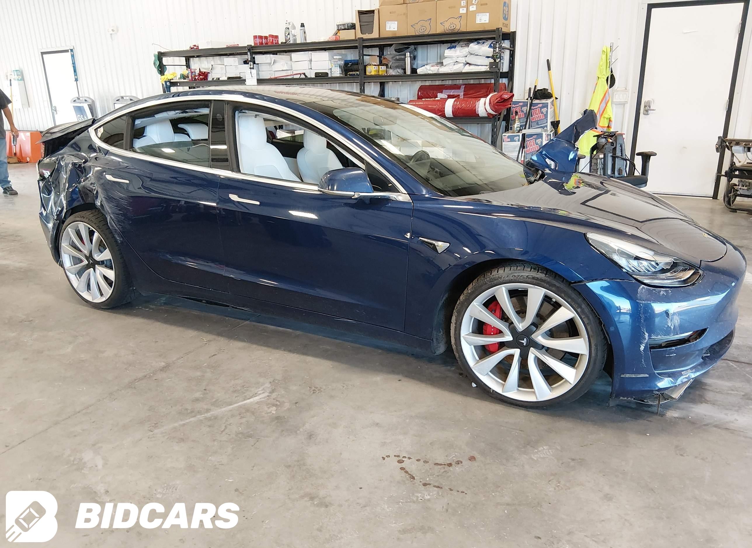 2018 Tesla Model 3, Long Rang...
