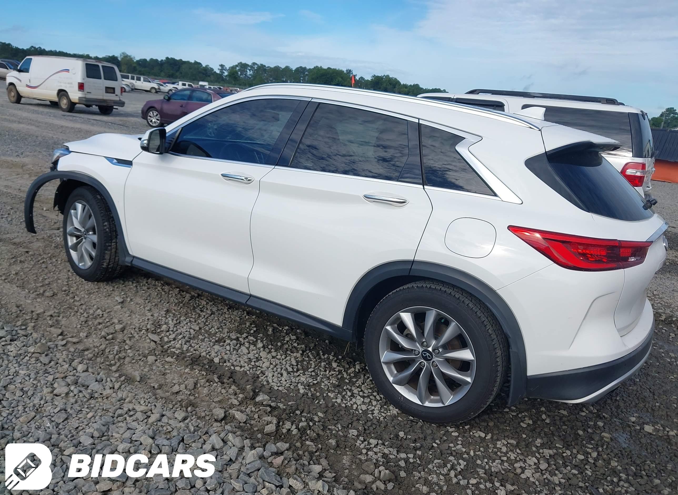 2020 Infiniti QX50, Luxe