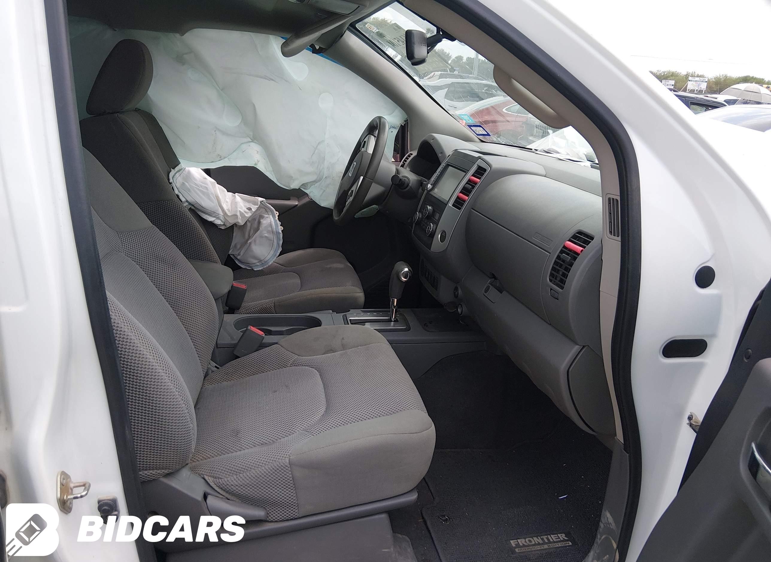 2019 Nissan Frontier, SV