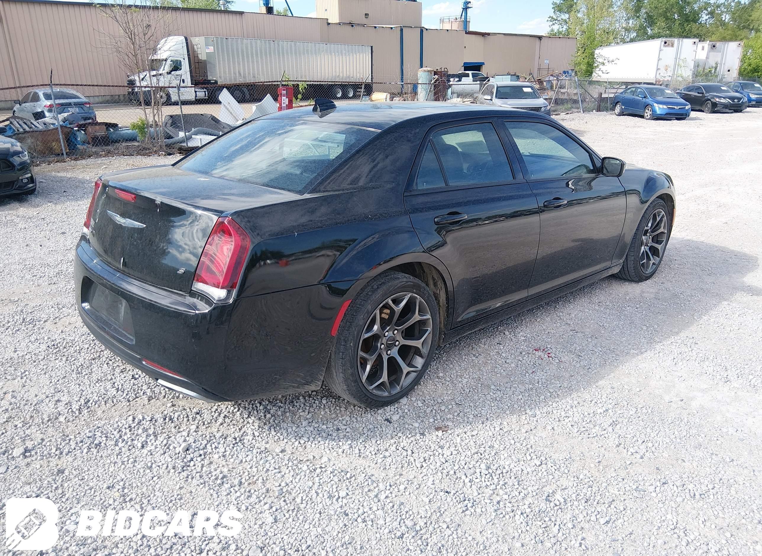 2015 Chrysler 300, 300S