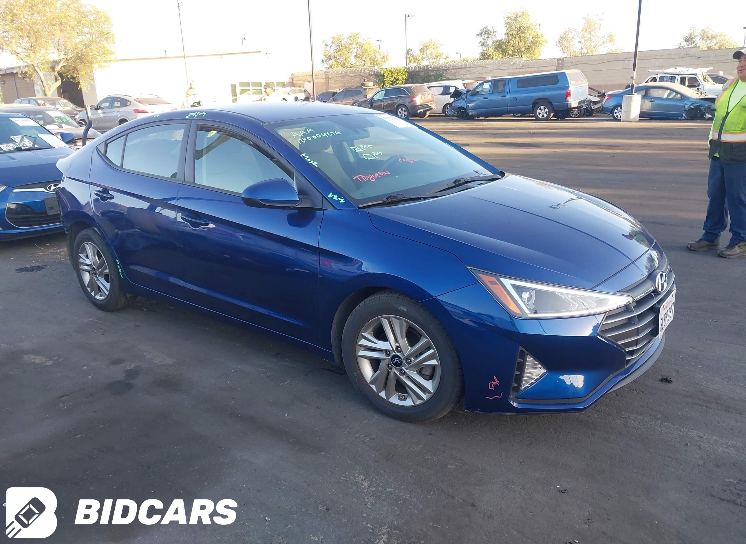 2019 Hyundai Elantra, Sel