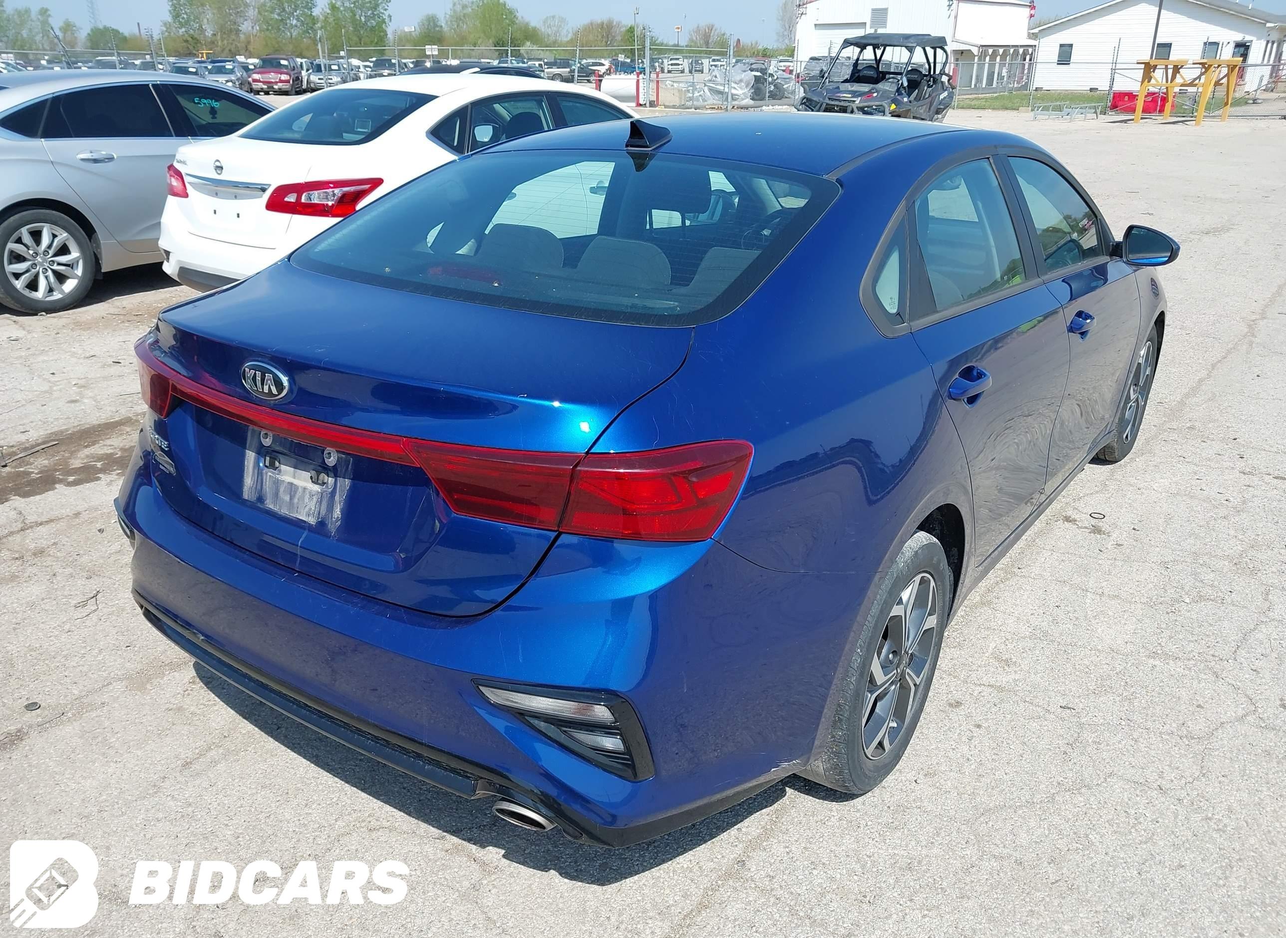 2021 KIA Forte, Lxs