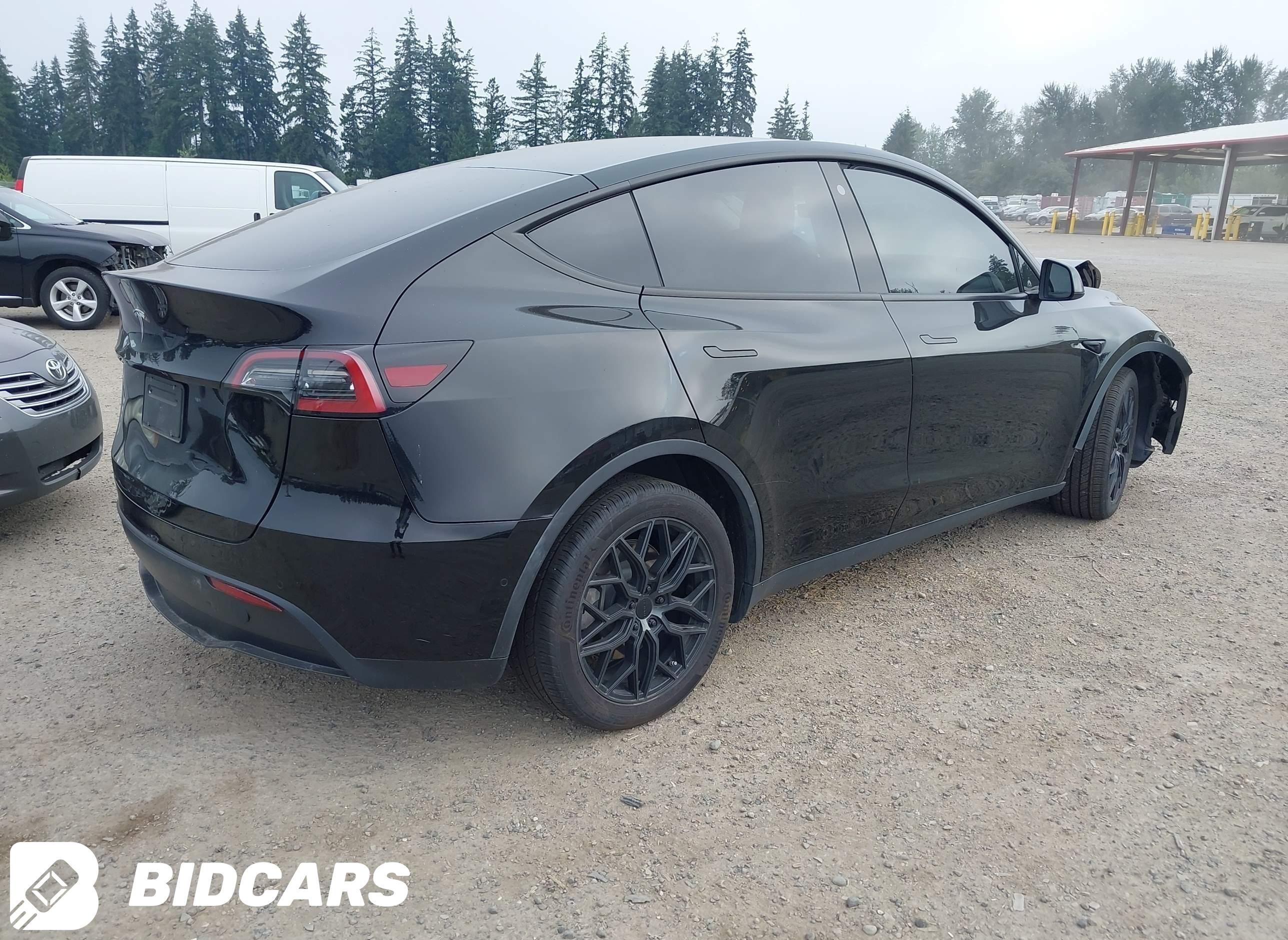 2022 Tesla Model Y, Long Rang...