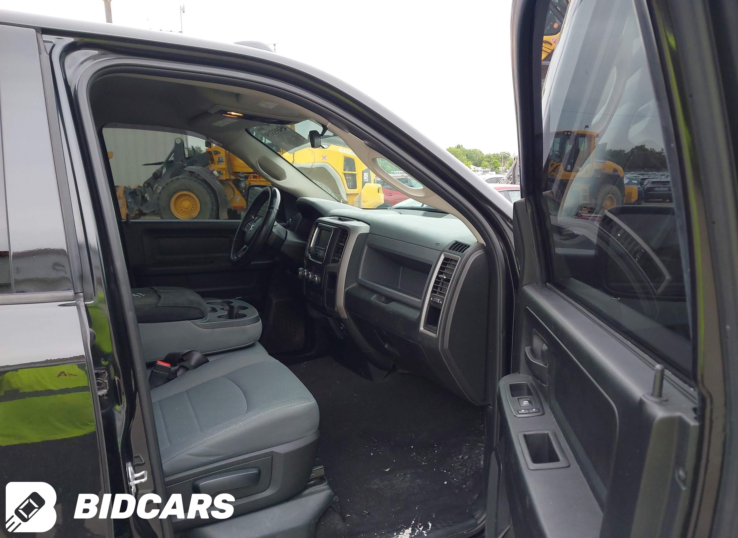 2018 RAM 1500, Express  4X4 6...