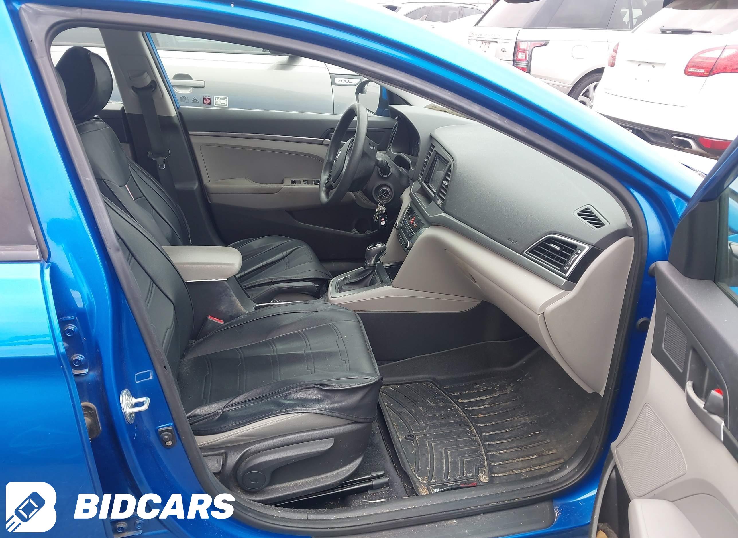 2017 Hyundai Elantra, SE