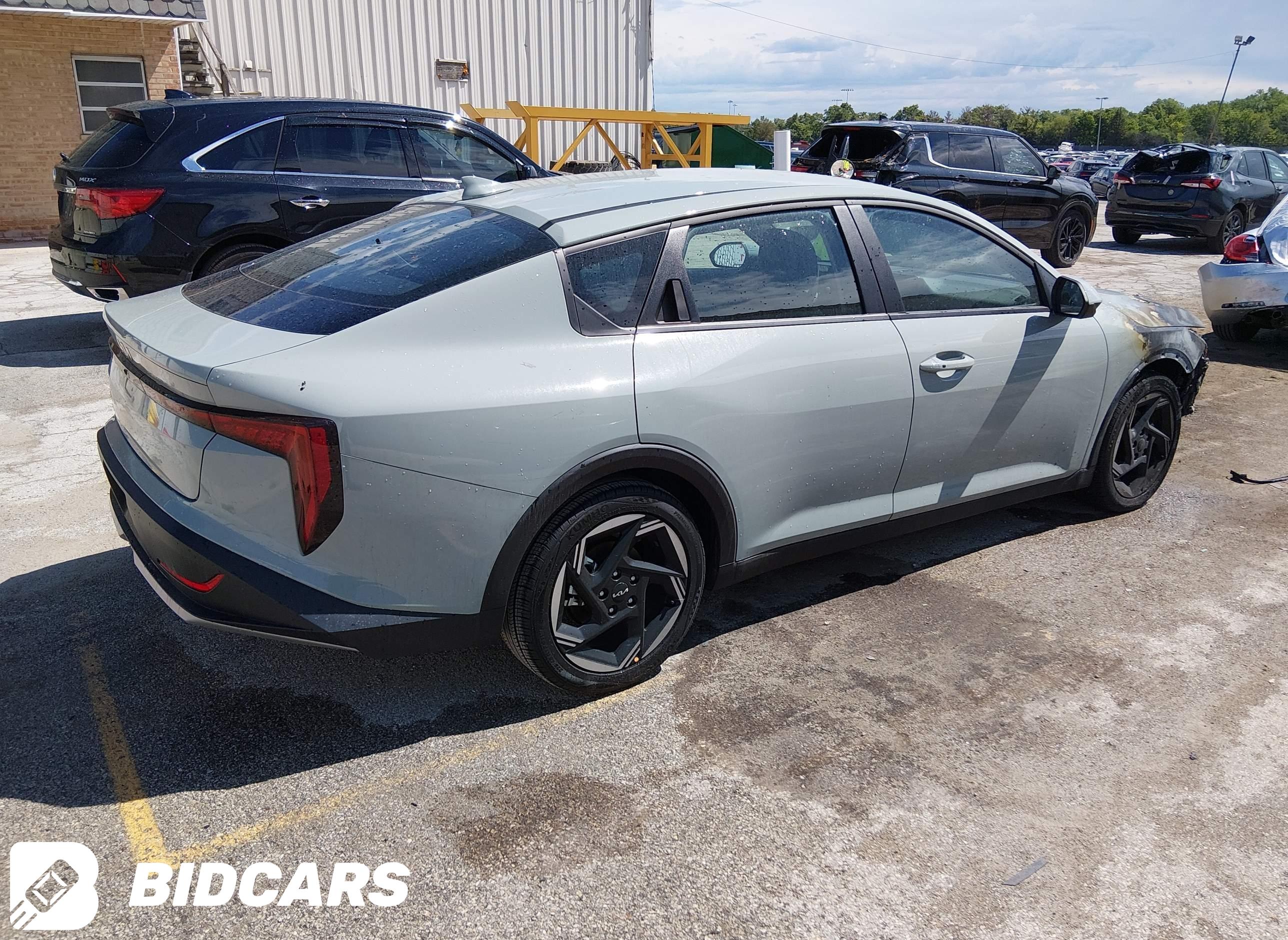 2025 KIA K4, EX