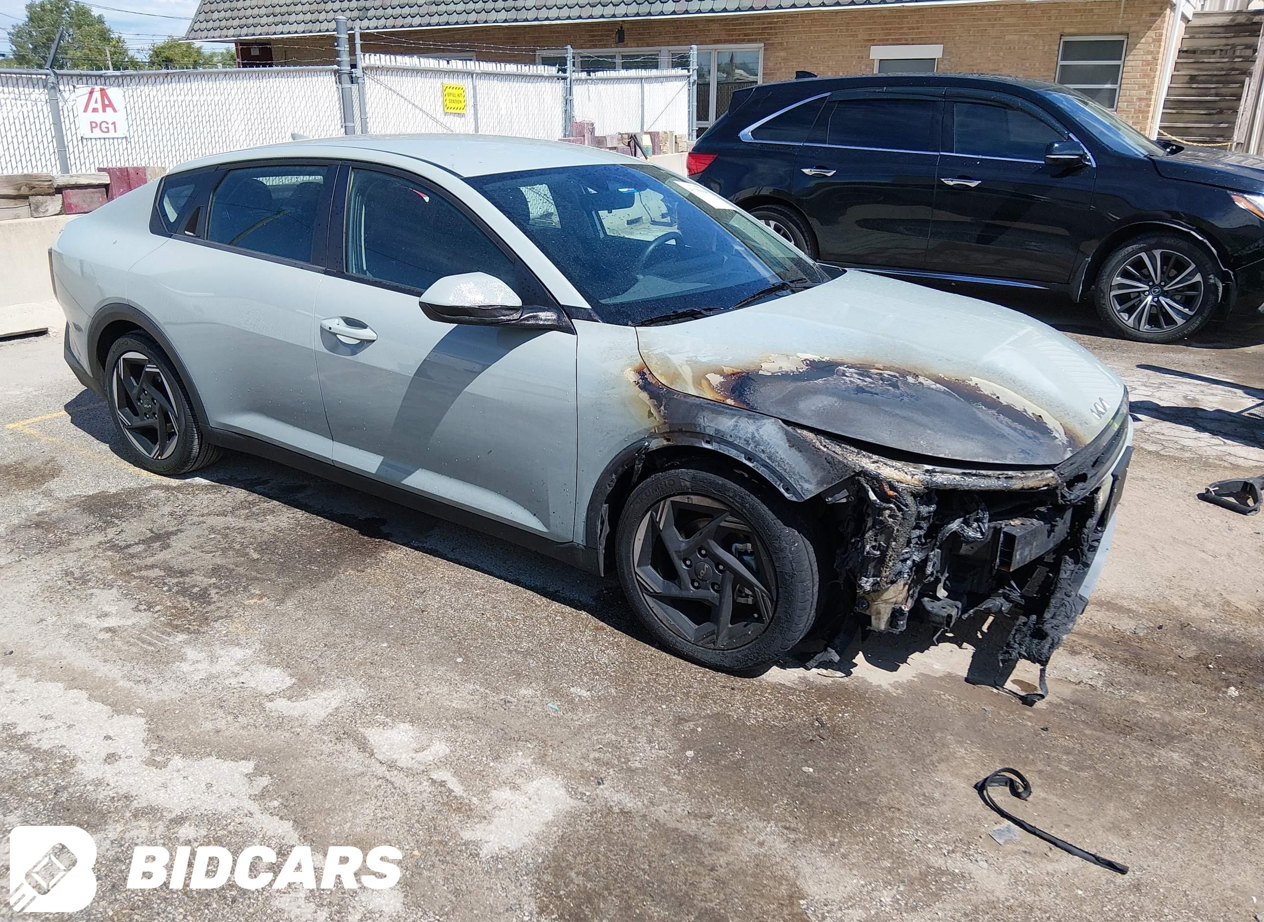 2025 KIA K4, EX