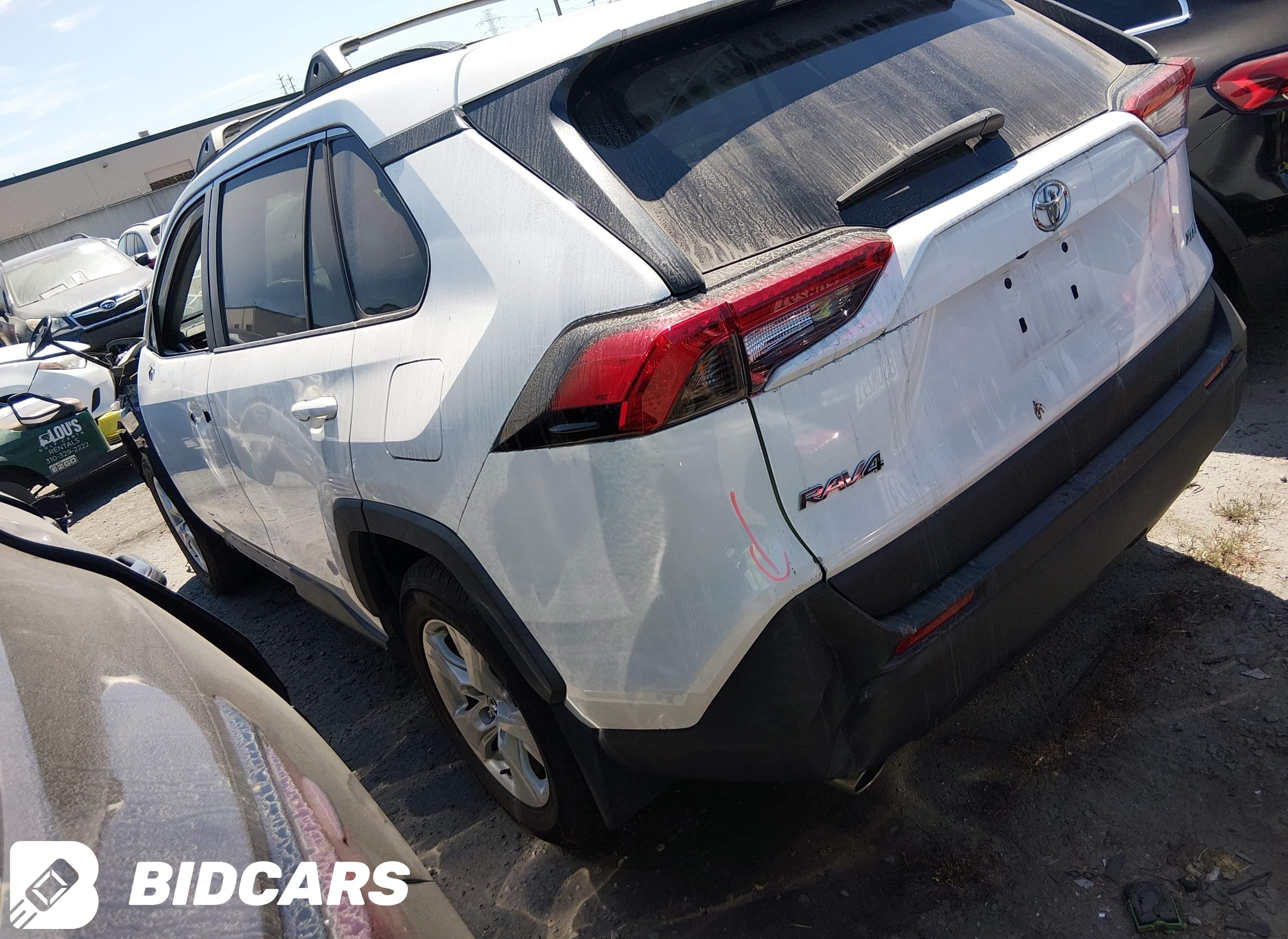 2021 Toyota RAV4, Xle