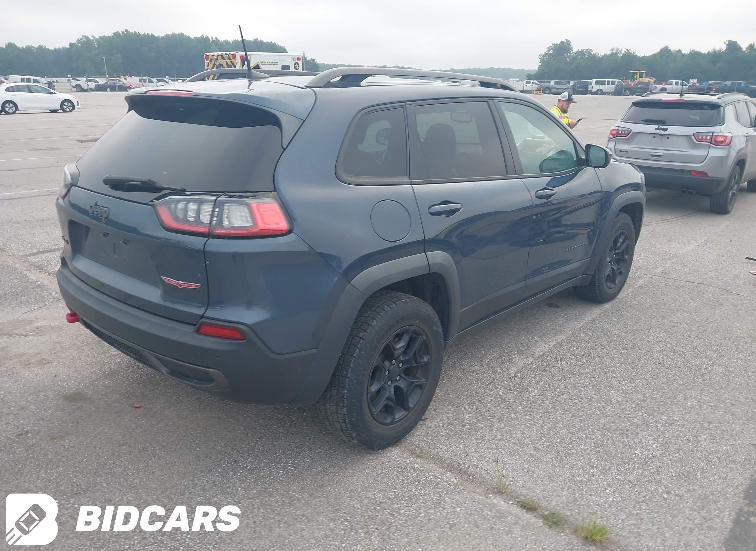 2019 Jeep Cherokee, Trailhawk...