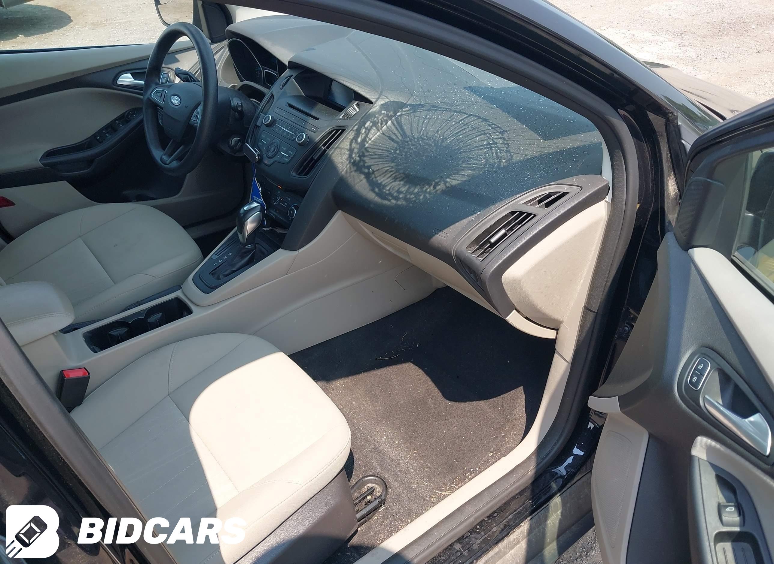 2016 Ford Focus, SE