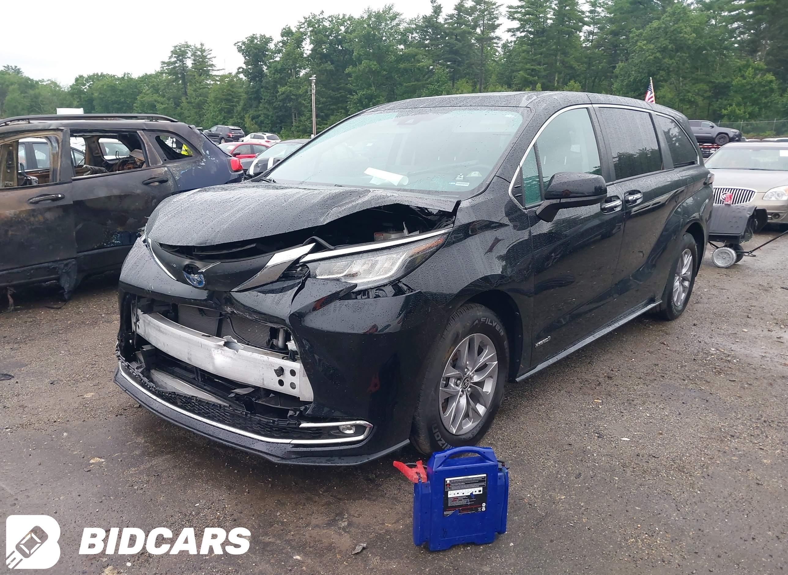 2021 Toyota Sienna, Xle
