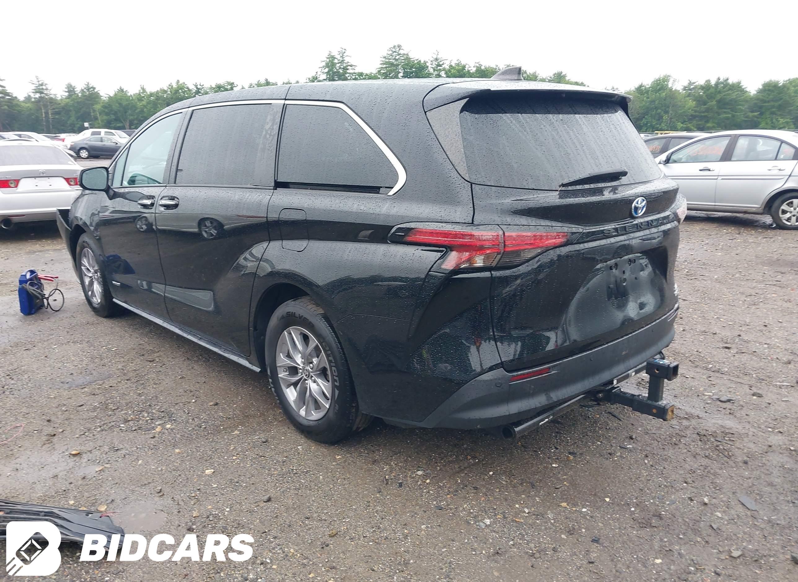 2021 Toyota Sienna, Xle