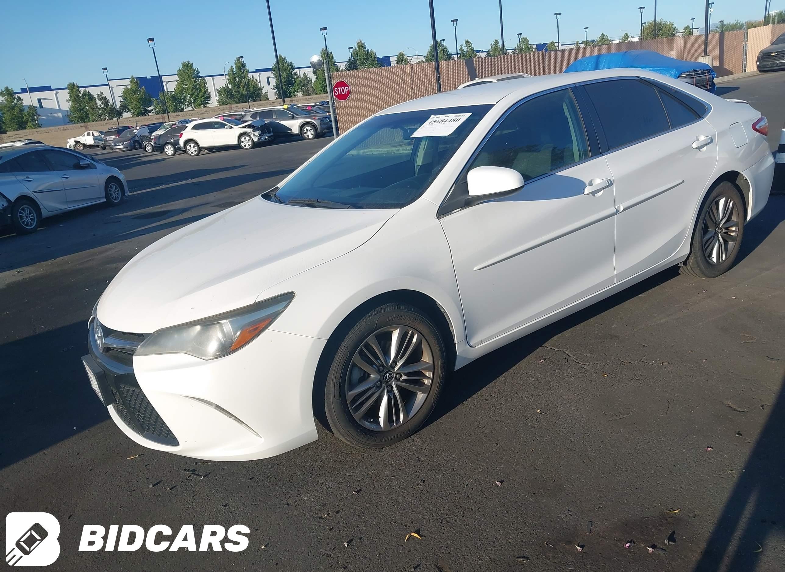 2015 Toyota Camry, SE