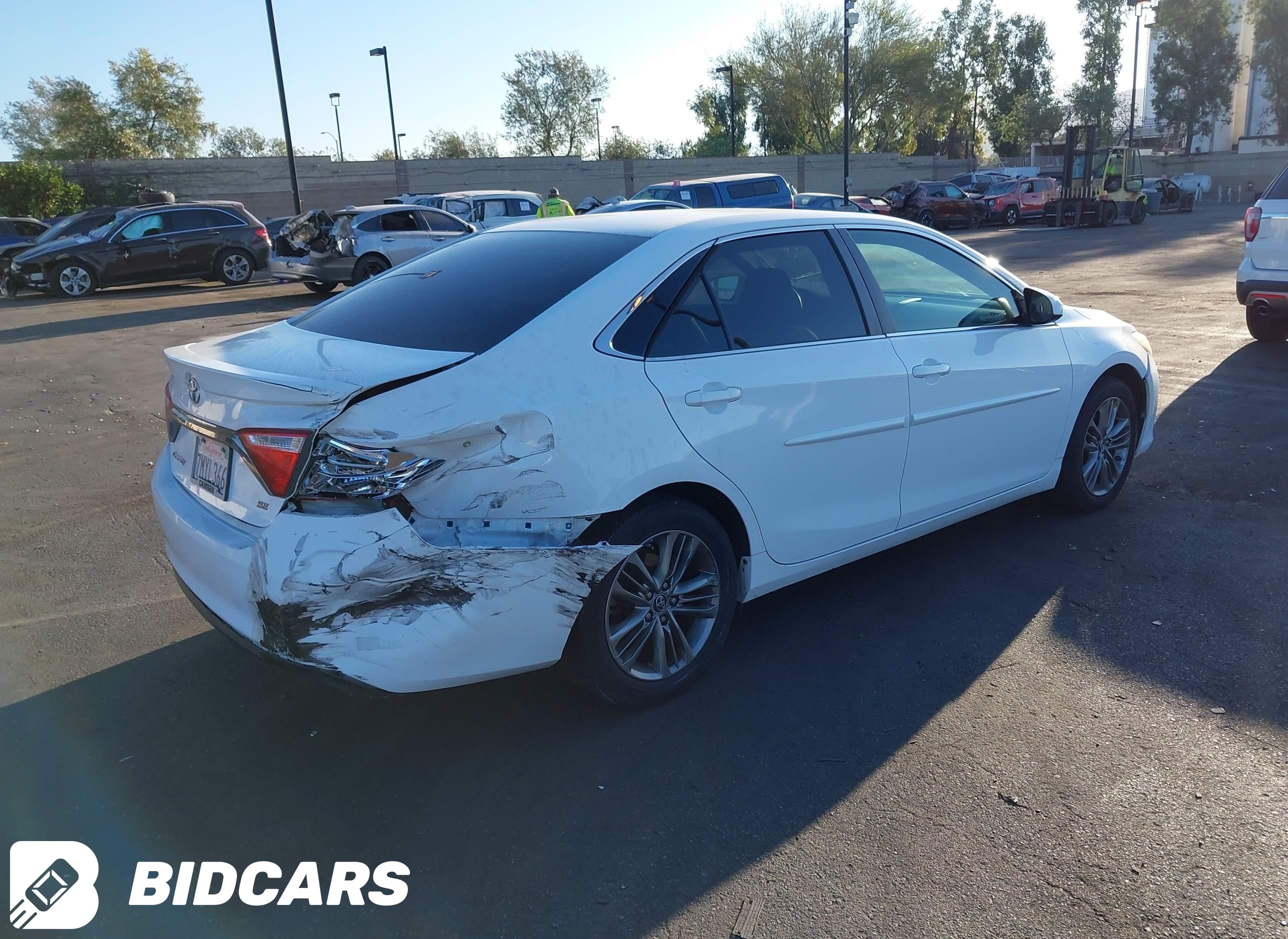 2015 Toyota Camry, SE