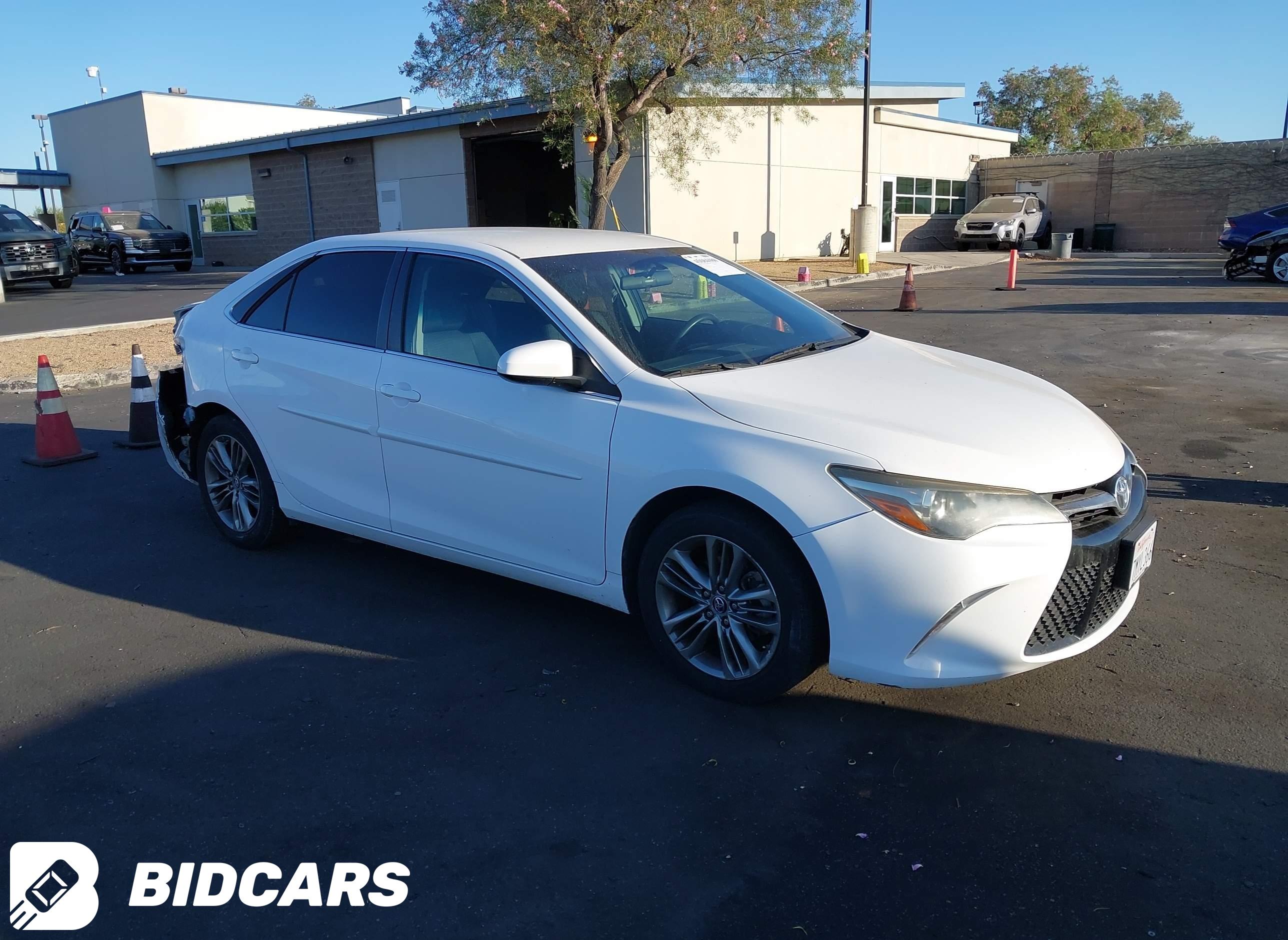 2015 Toyota Camry, SE