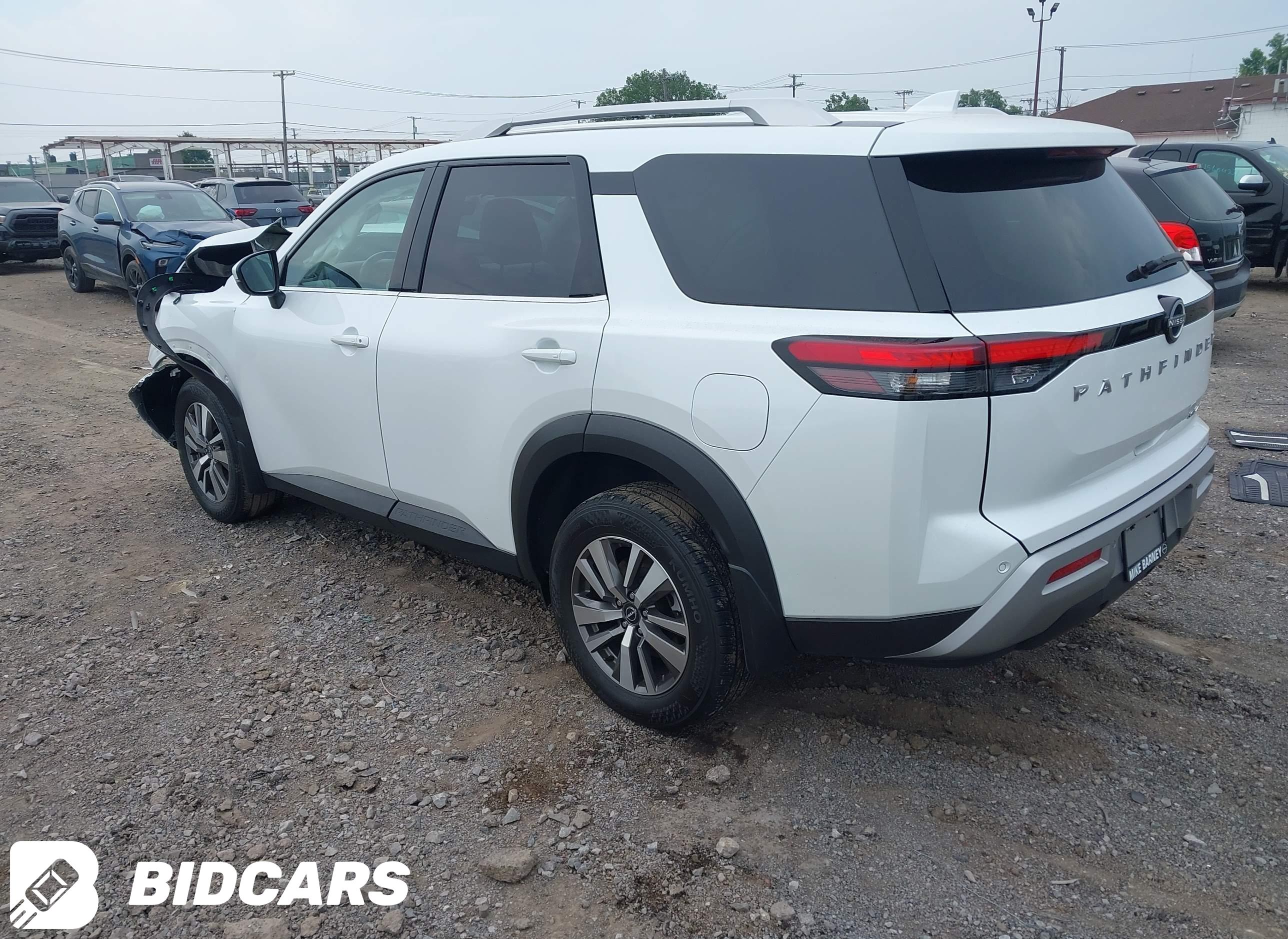 2025 Nissan Pathfinder, Sl 4Wd