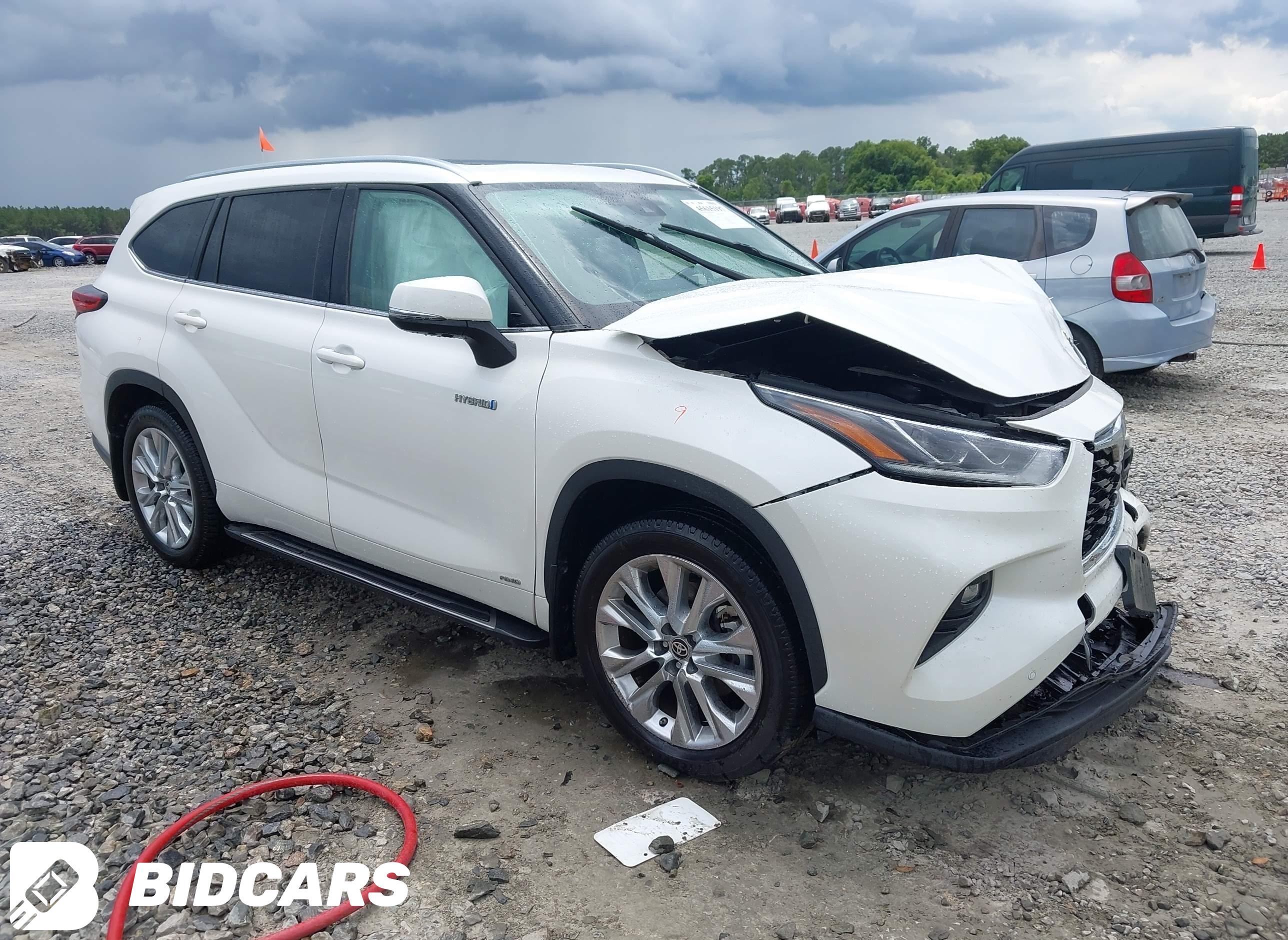 2020 Toyota Highlander, Hybri...