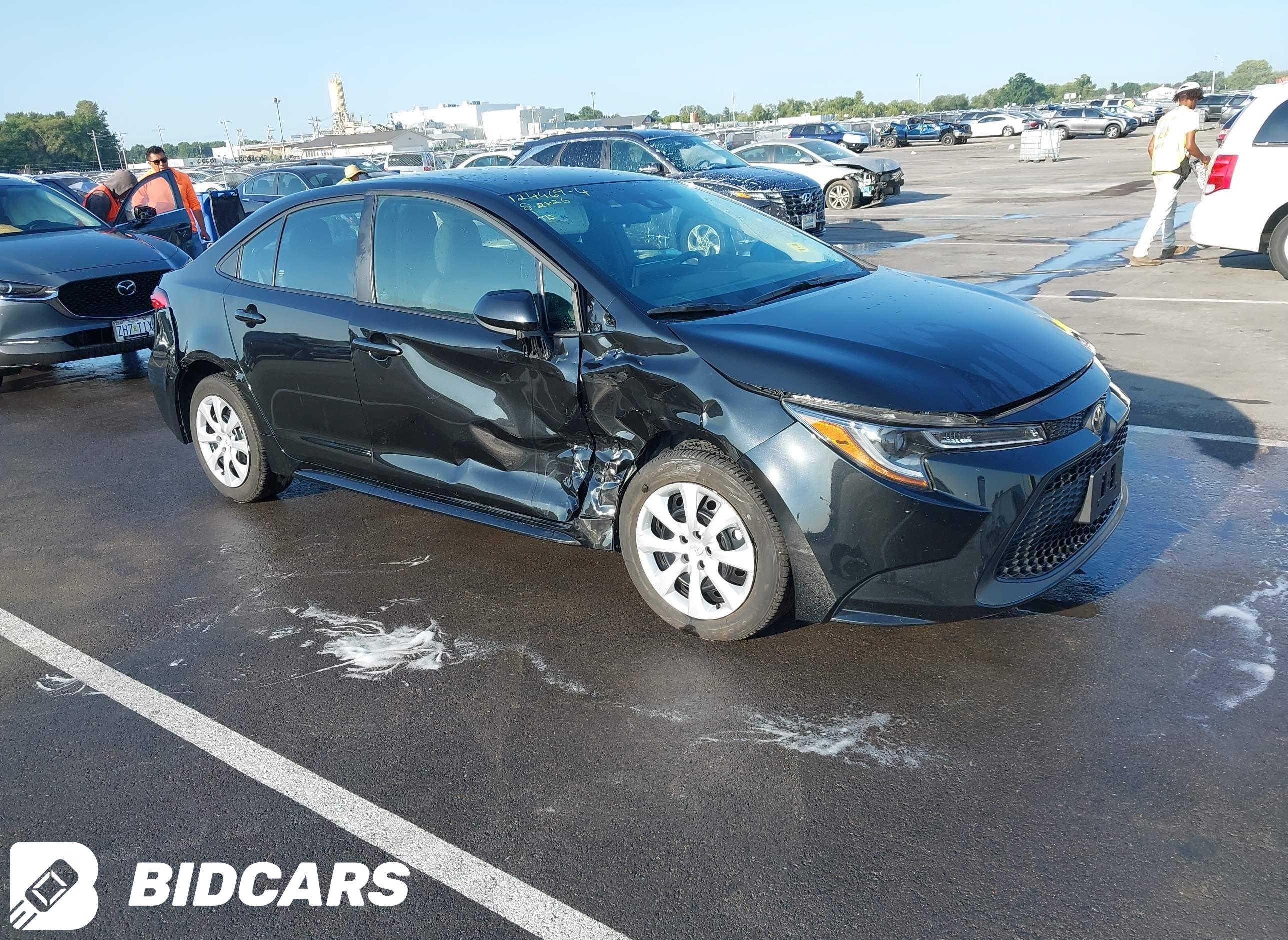 2022 Toyota Corolla, LE
