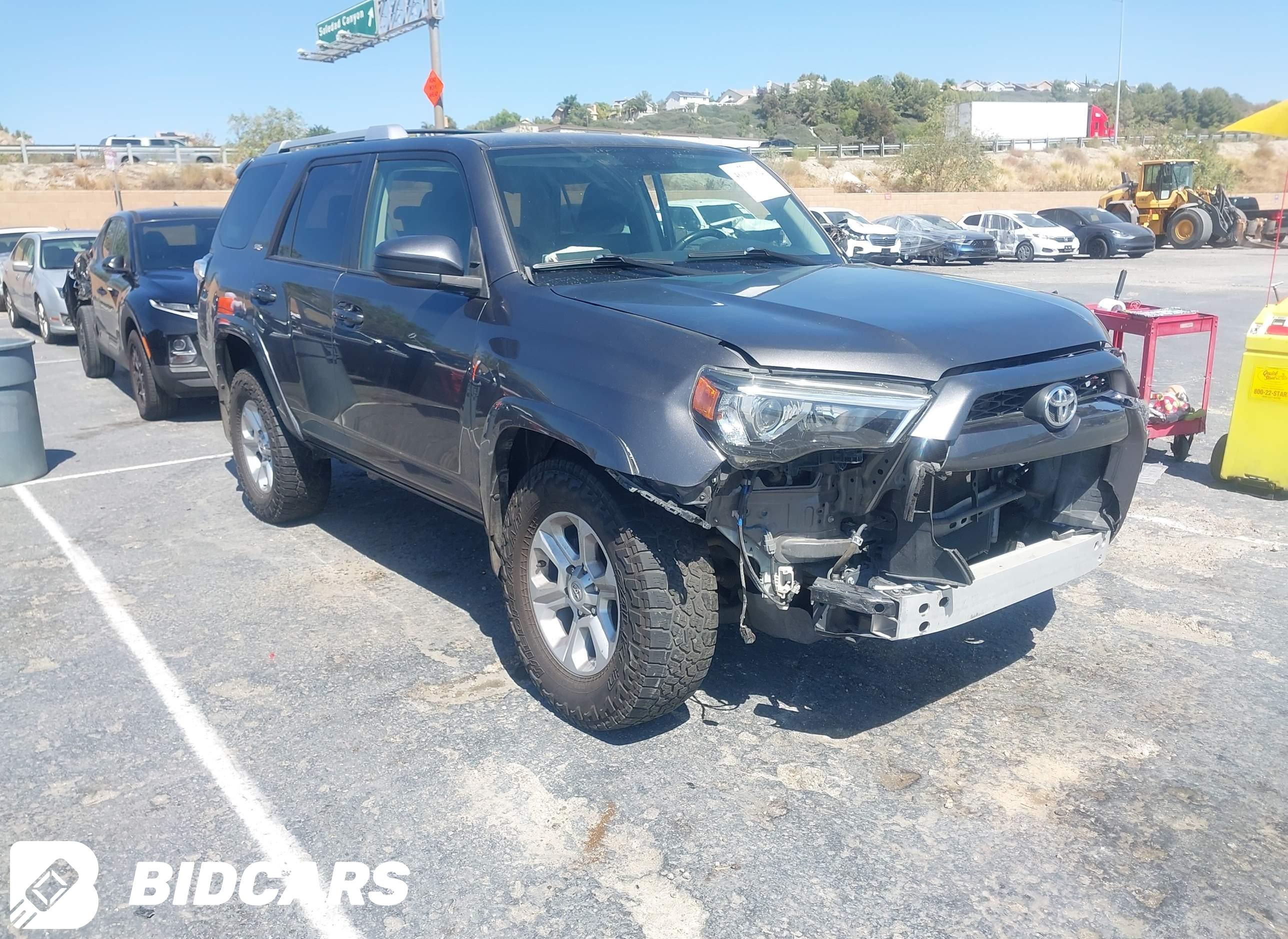 2017 Toyota 4runner, SR5