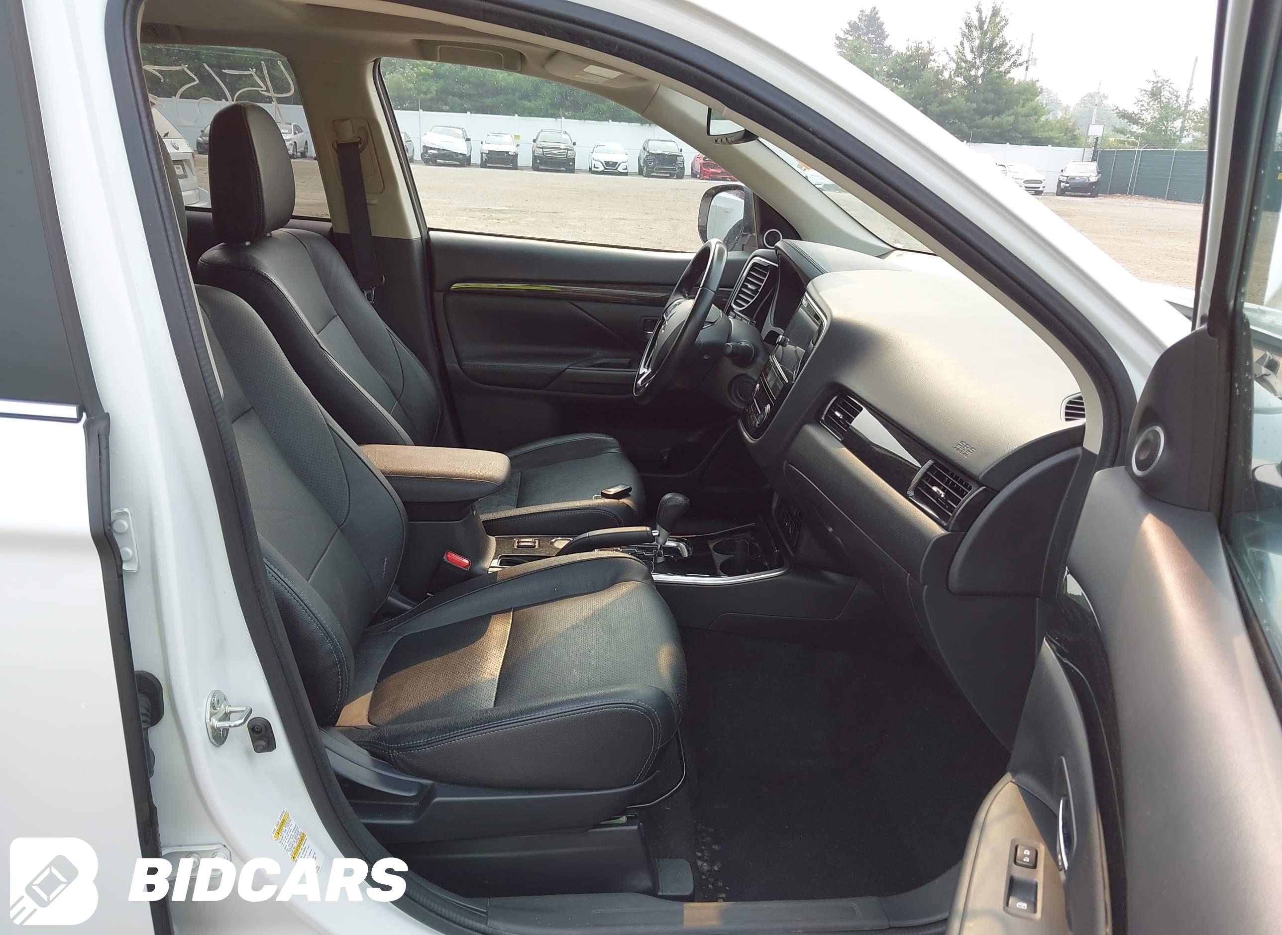 2017 Mitsubishi Outlander, Se...