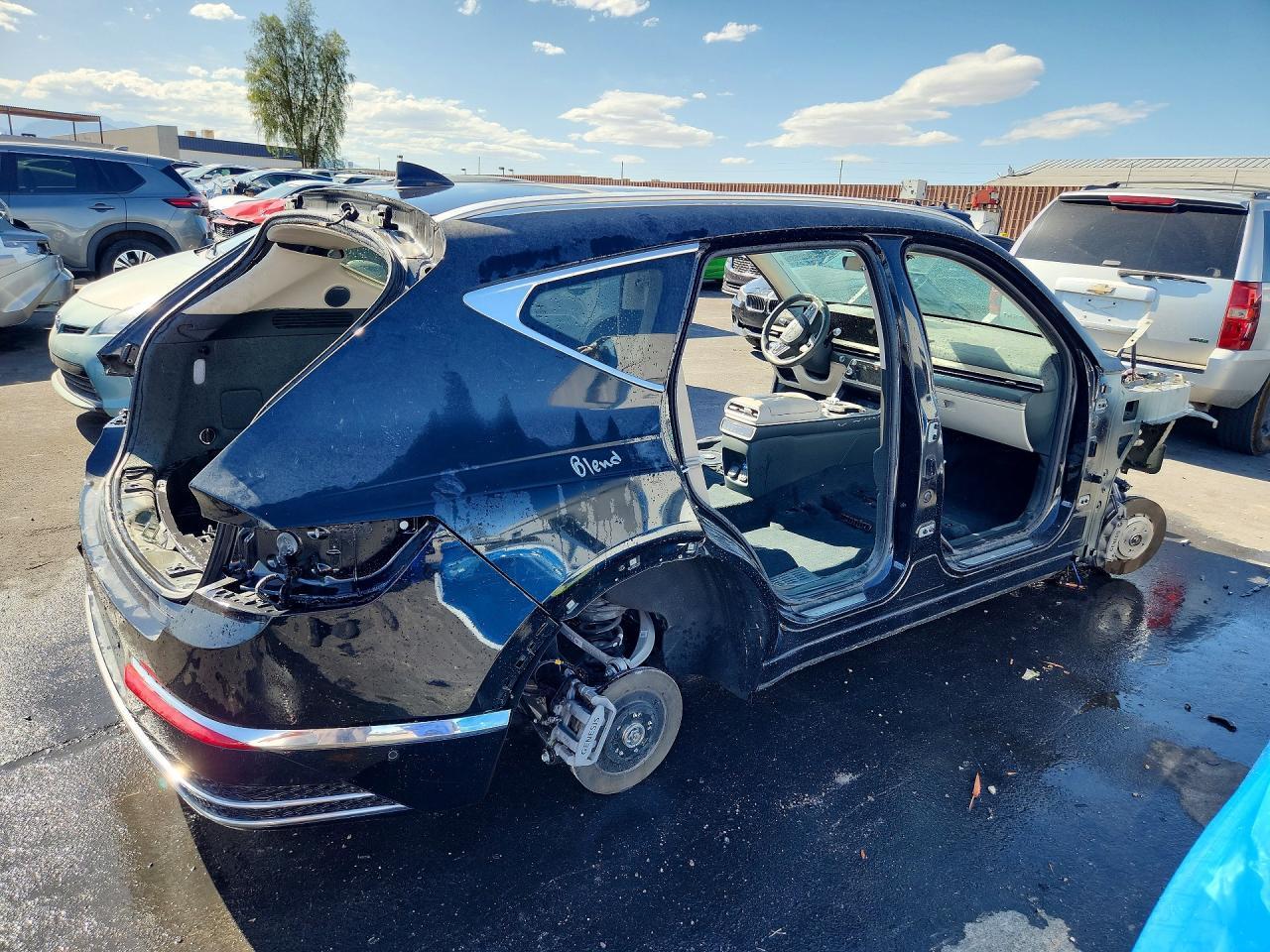 2025 Genesis GV80, Prestige