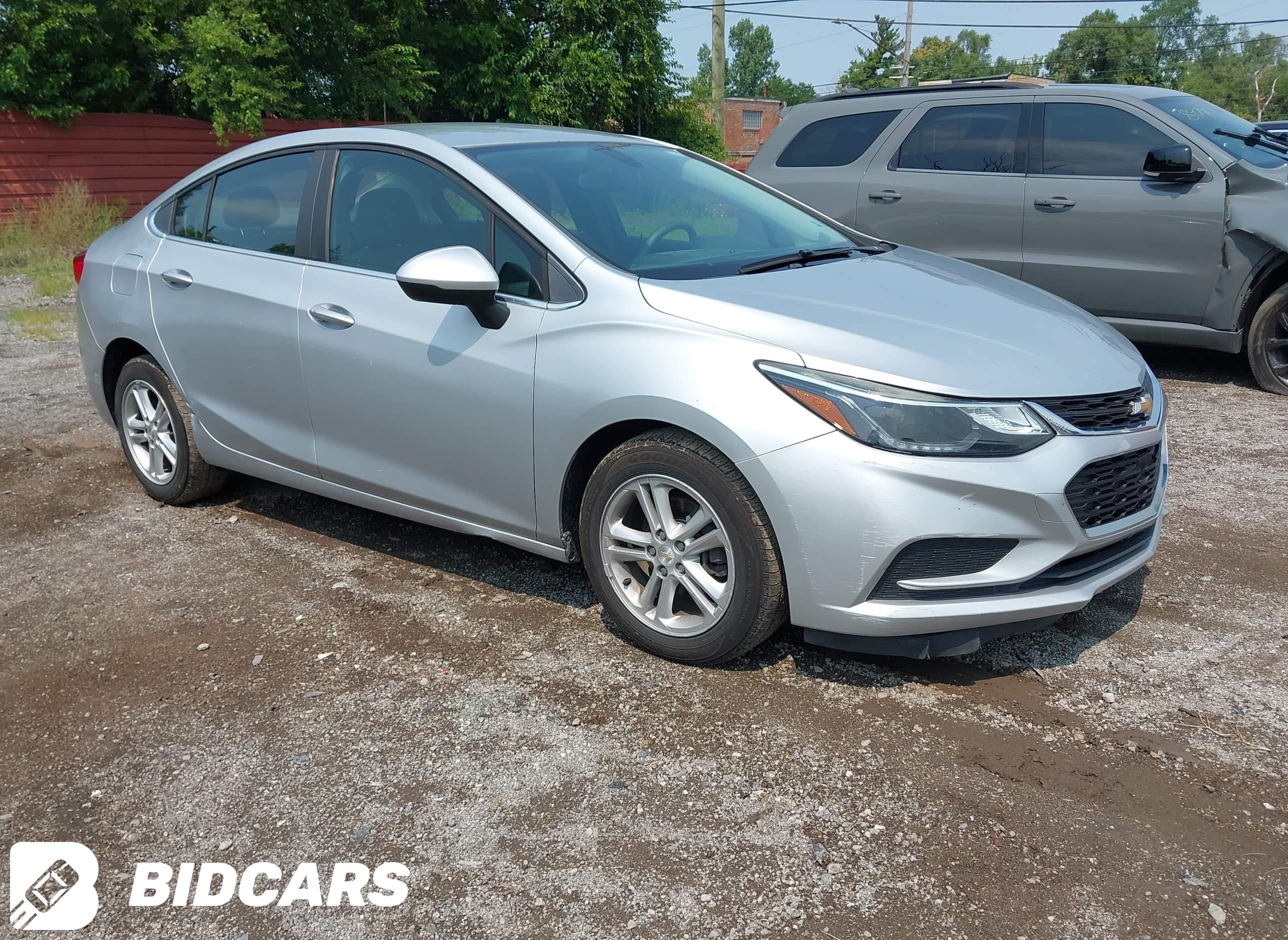 2017 Chevrolet Cruze, Lt Auto