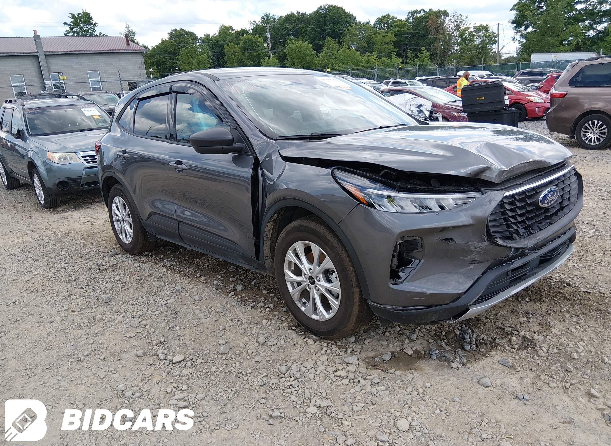 2025 Ford Escape, Active