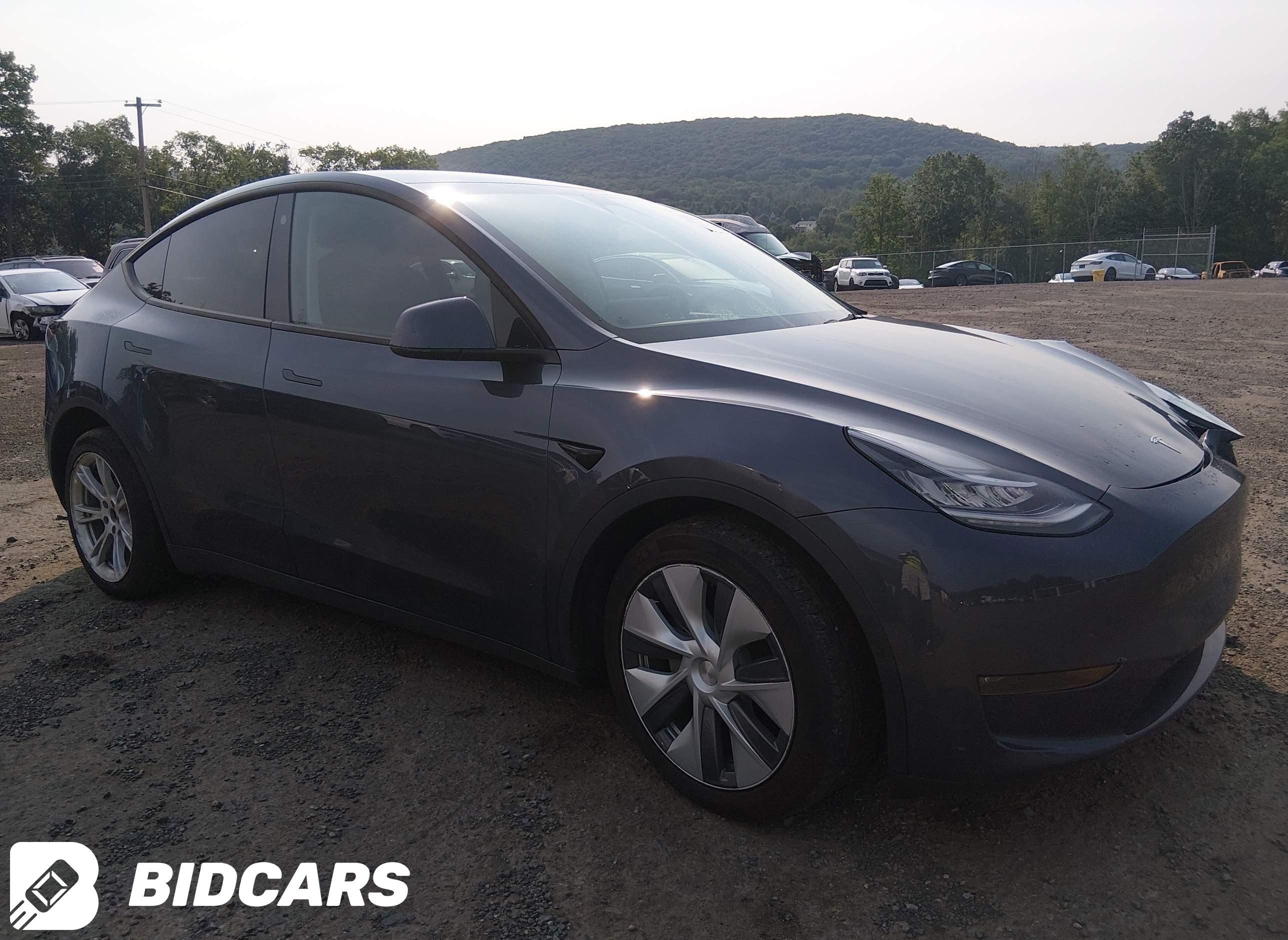 2023 Tesla Model Y, Awd/Long...