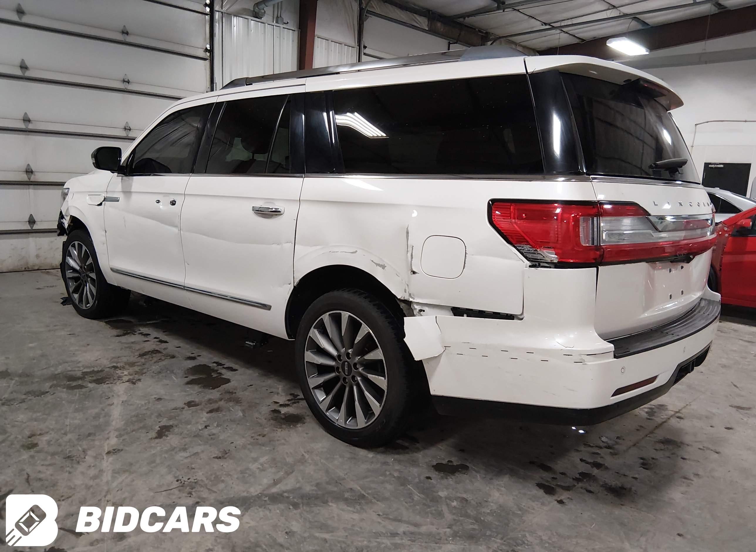 2019 Lincoln Navigator, L Select