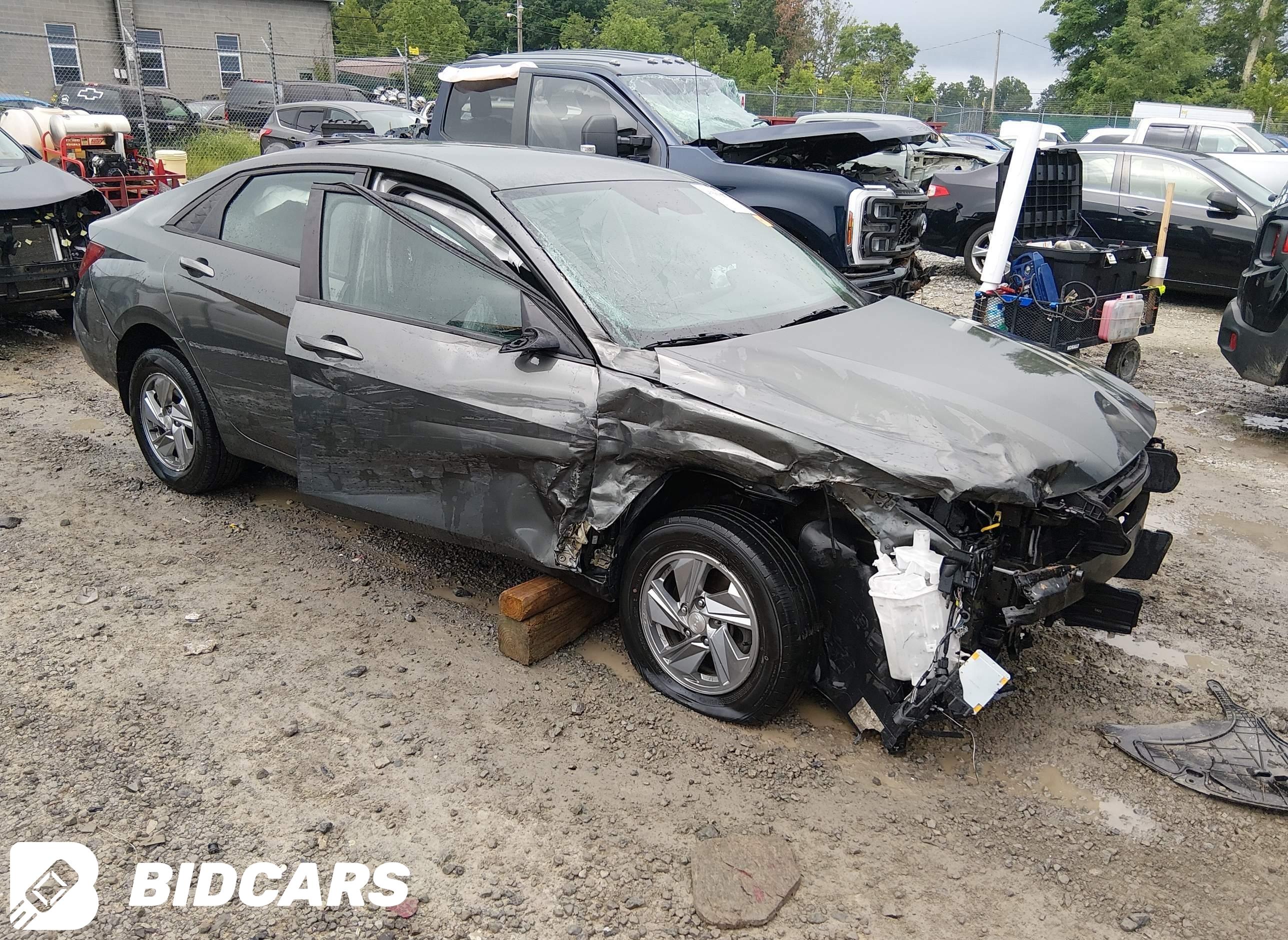 2024 Hyundai Elantra, SE