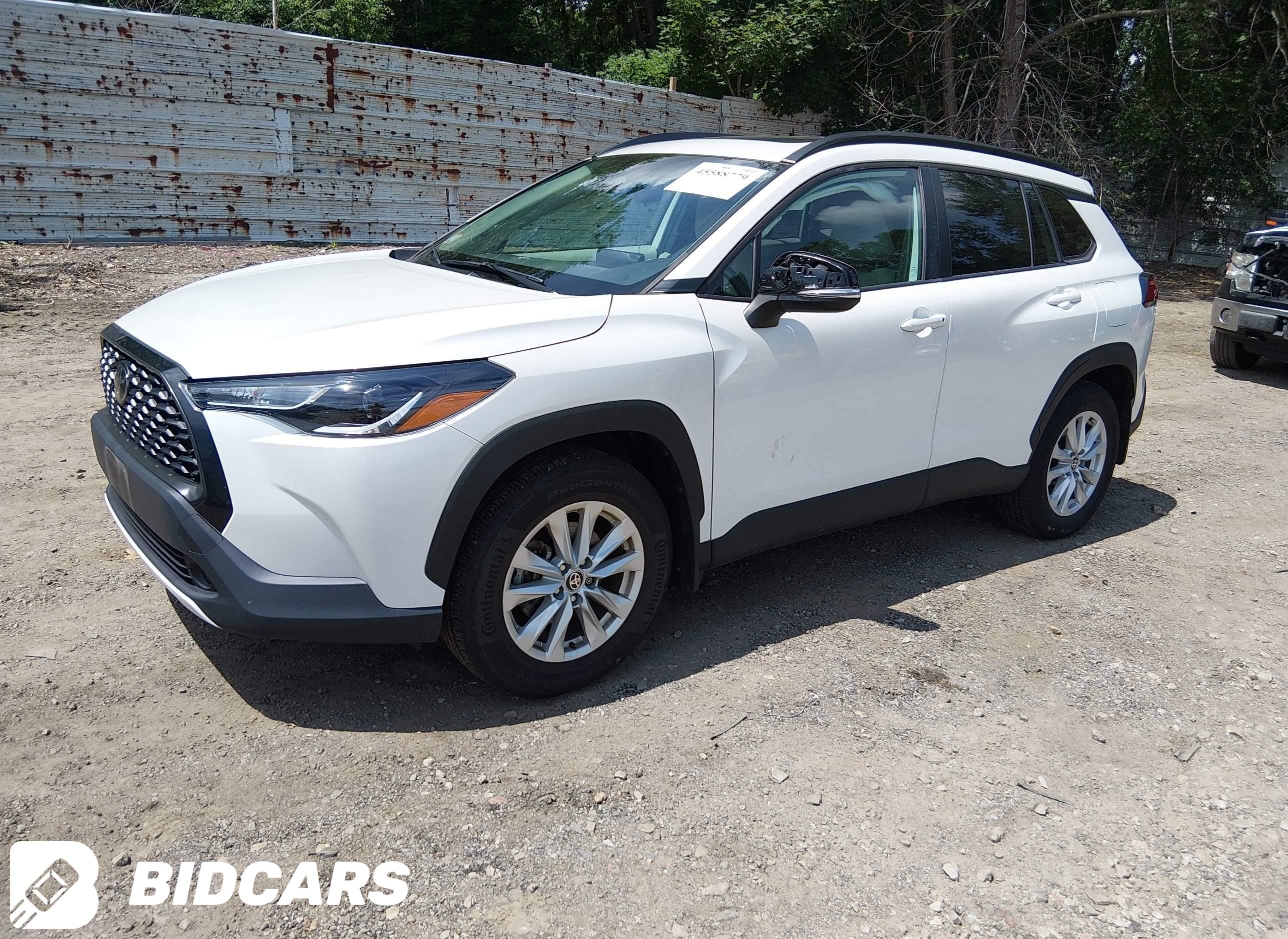 2023 Toyota Corolla Cross, LE