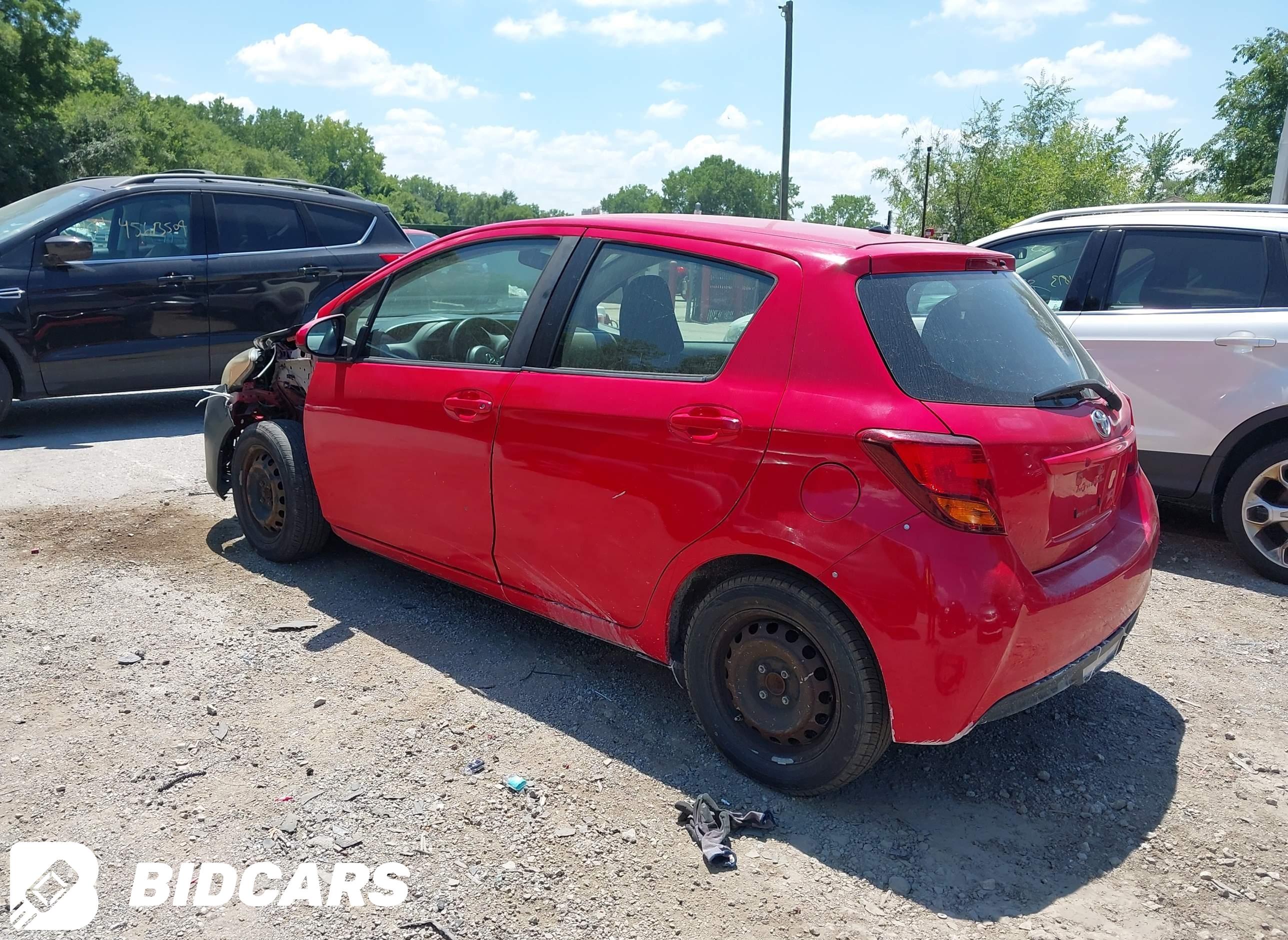 2015 Toyota Yaris, L
