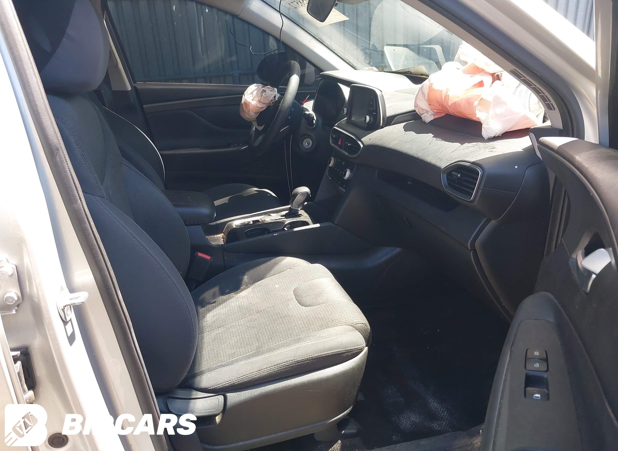 2019 Hyundai Santa Fe, SE