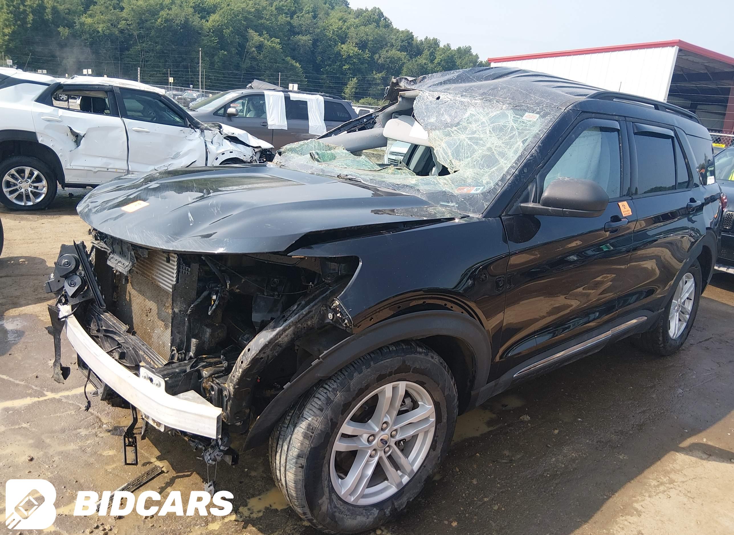2022 Ford Explorer, Xlt