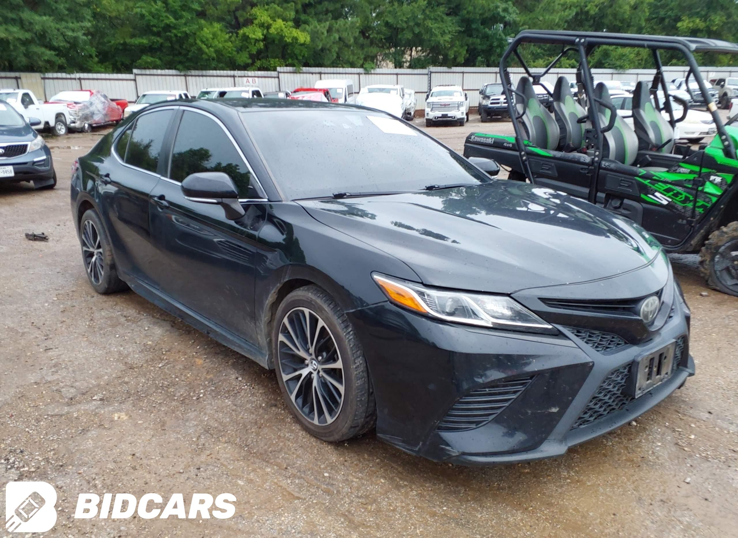 2018 Toyota Camry, SE