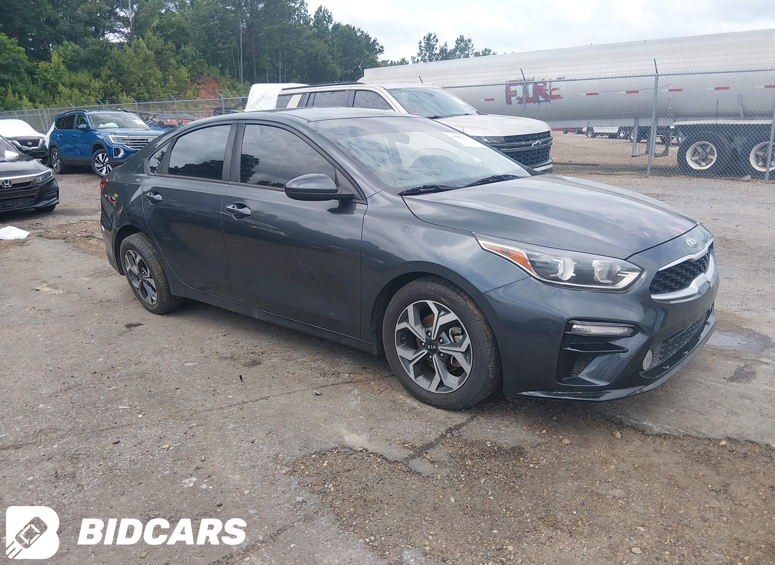 2019 KIA Forte, Lxs