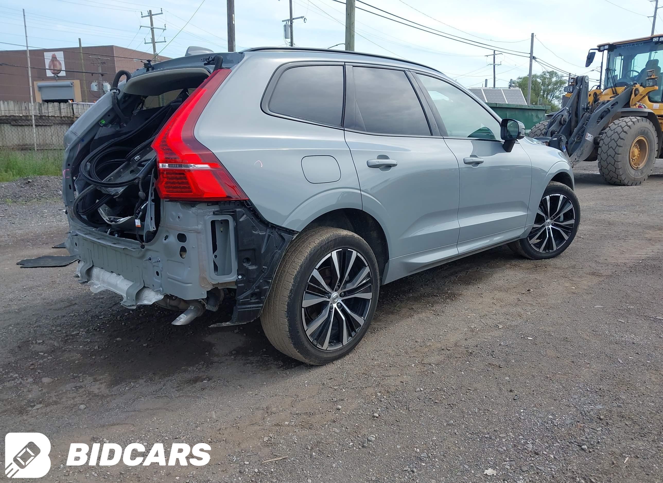 2024 Volvo XC60, B5 Plus Dark...