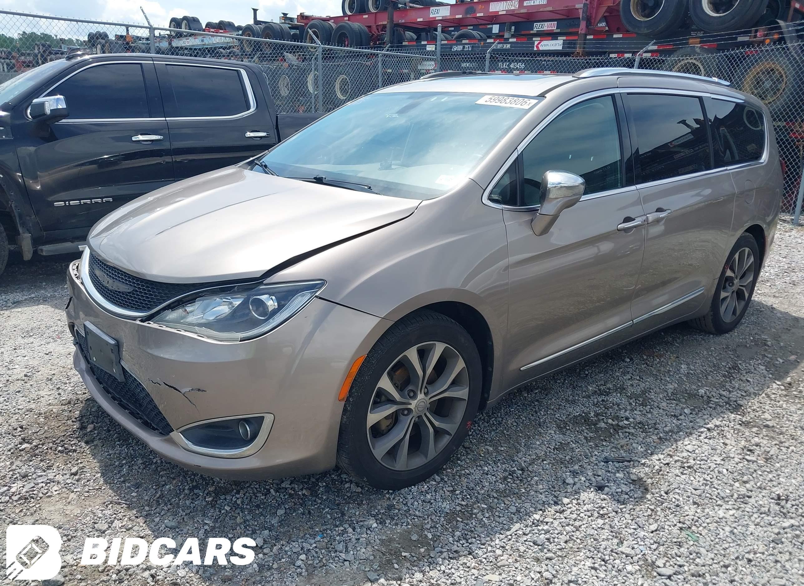2017 Chrysler Pacifica, Limited