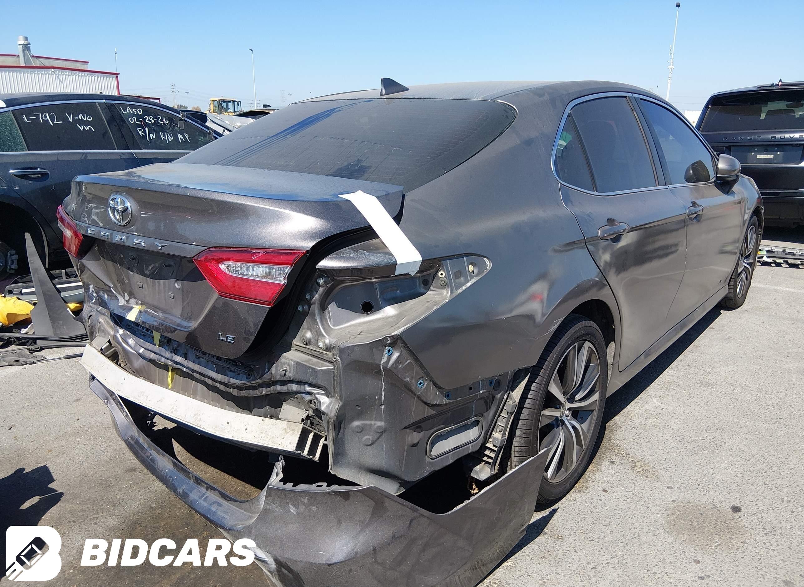 2019 Toyota Camry, LE
