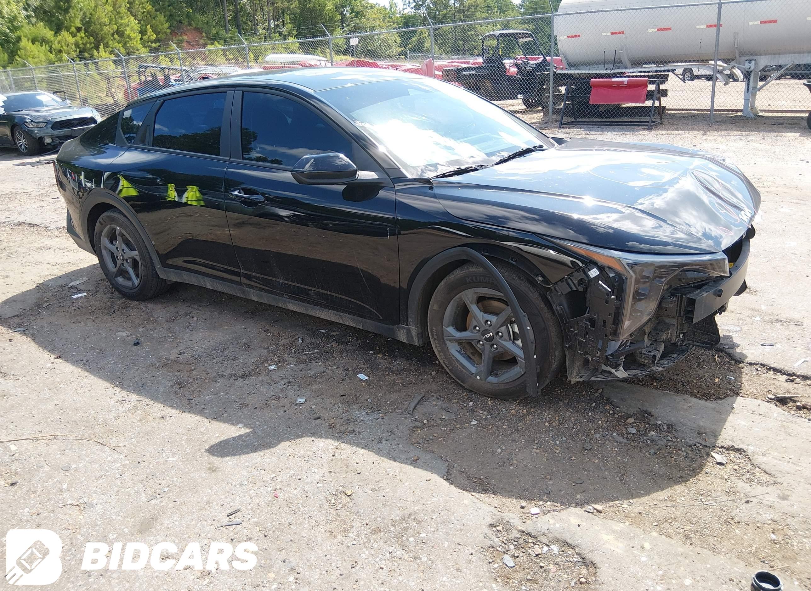 2025 KIA K4, Lxs