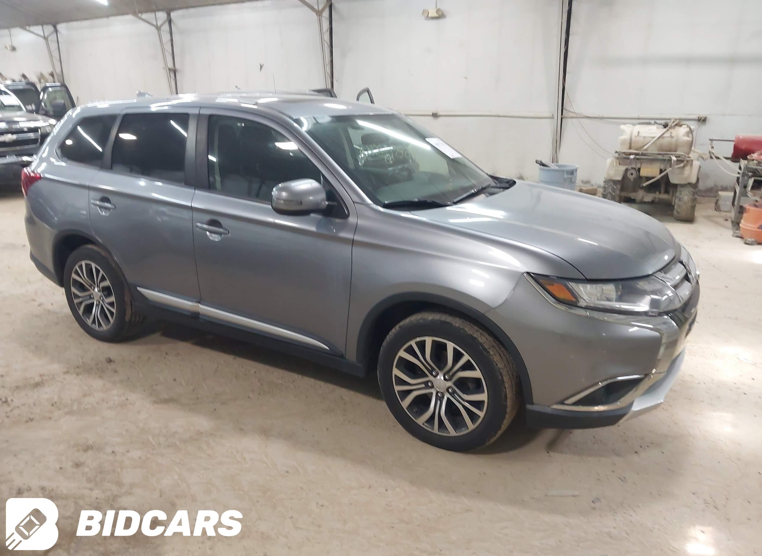 2017 Mitsubishi Outlander, SE