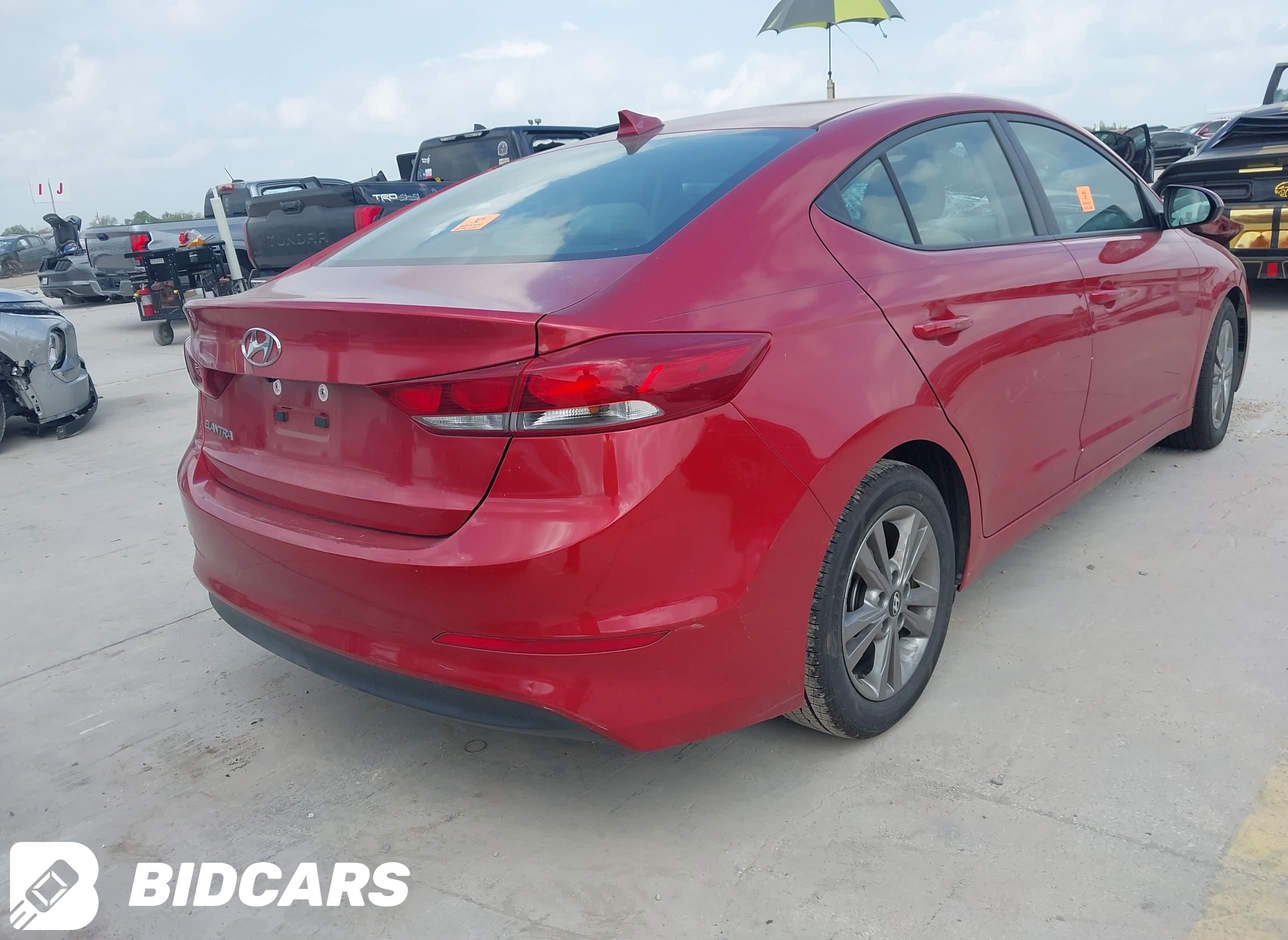 2018 Hyundai Elantra, Sel
