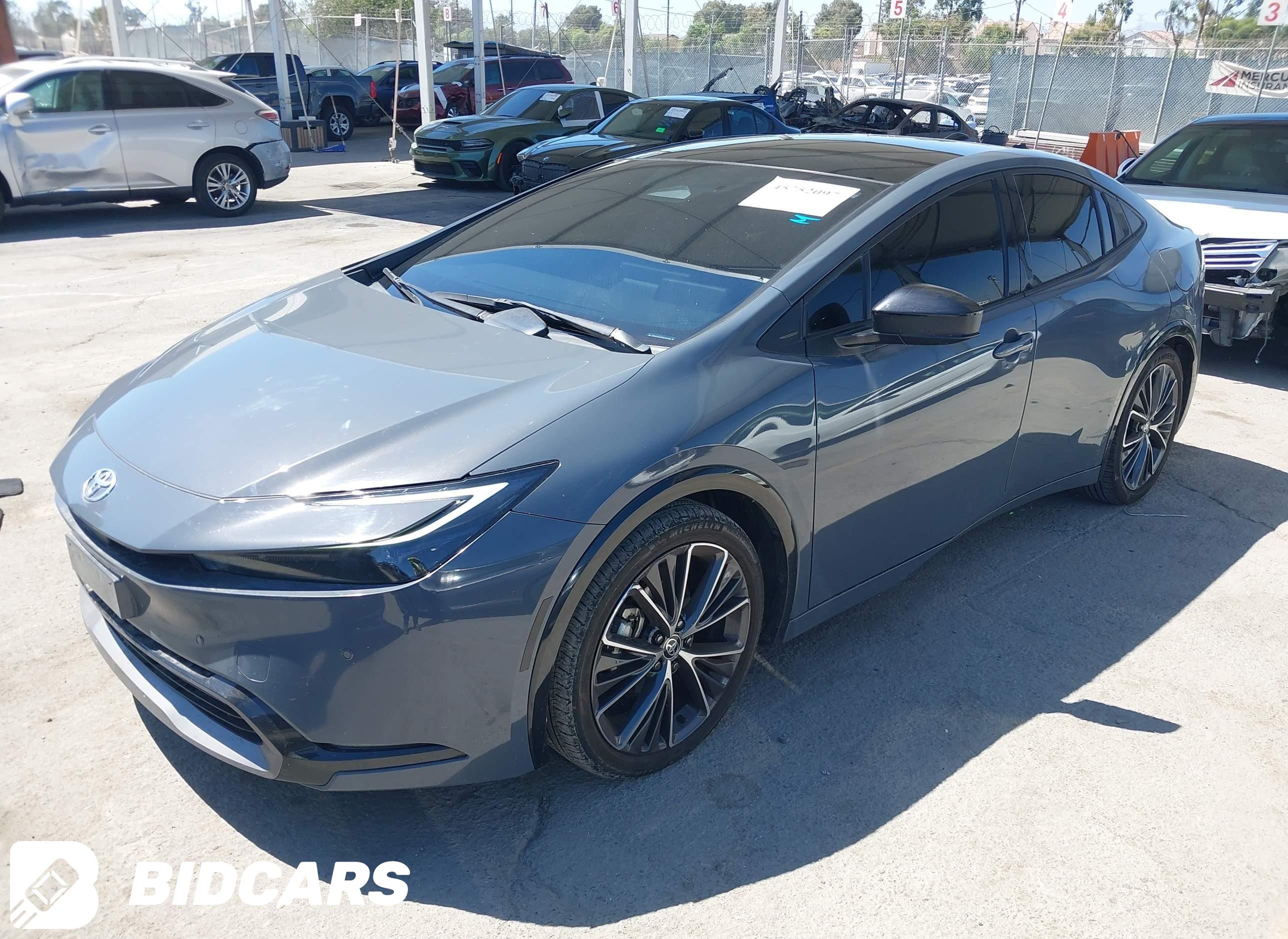 2024 Toyota Prius, Xle
