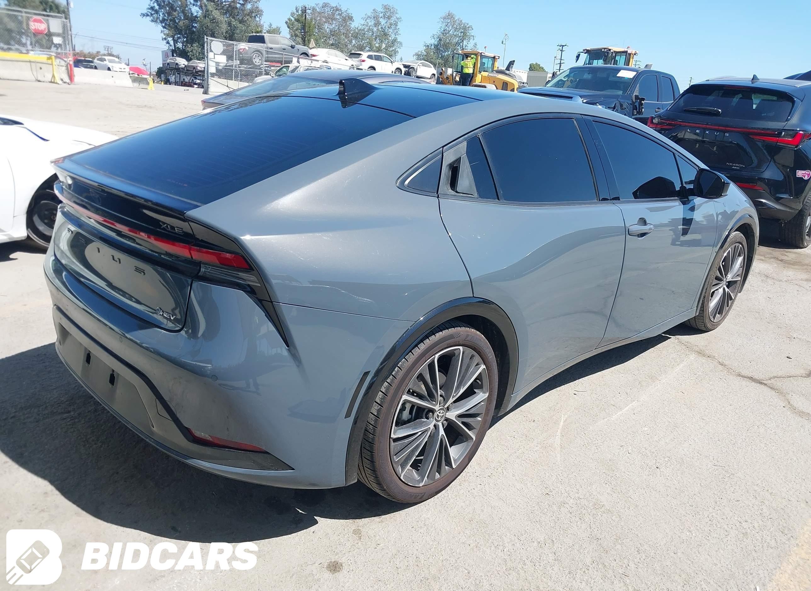 2024 Toyota Prius, Xle