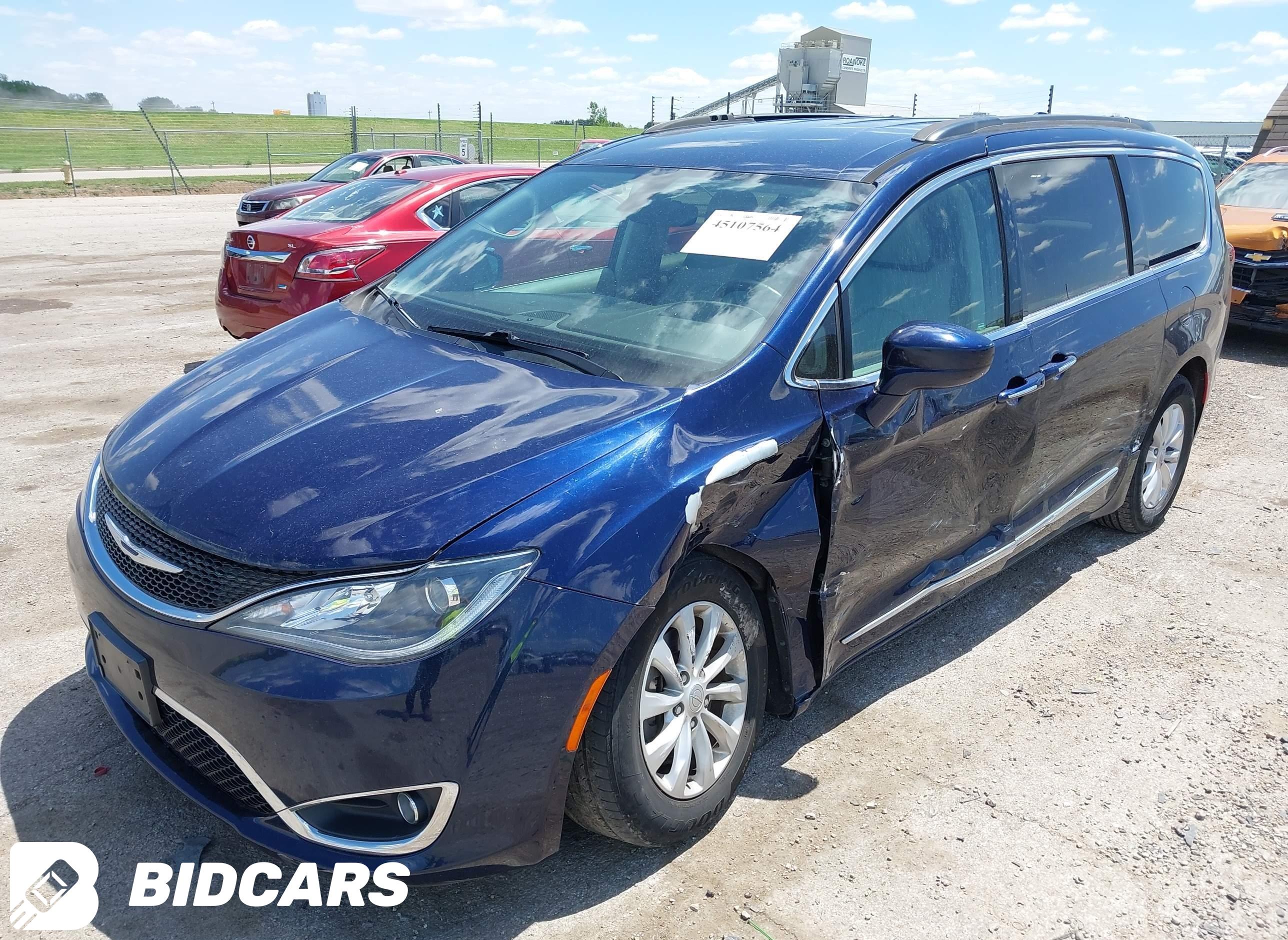 2017 Chrysler Pacifica, Touri...