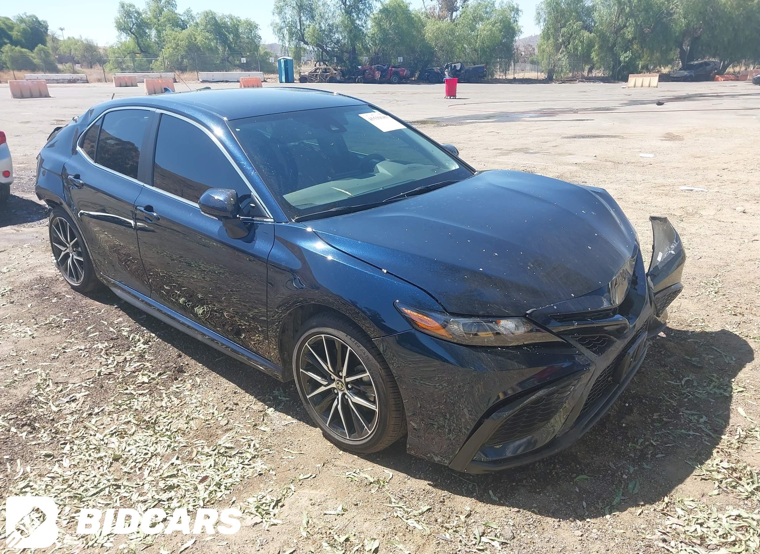 2021 Toyota Camry, SE